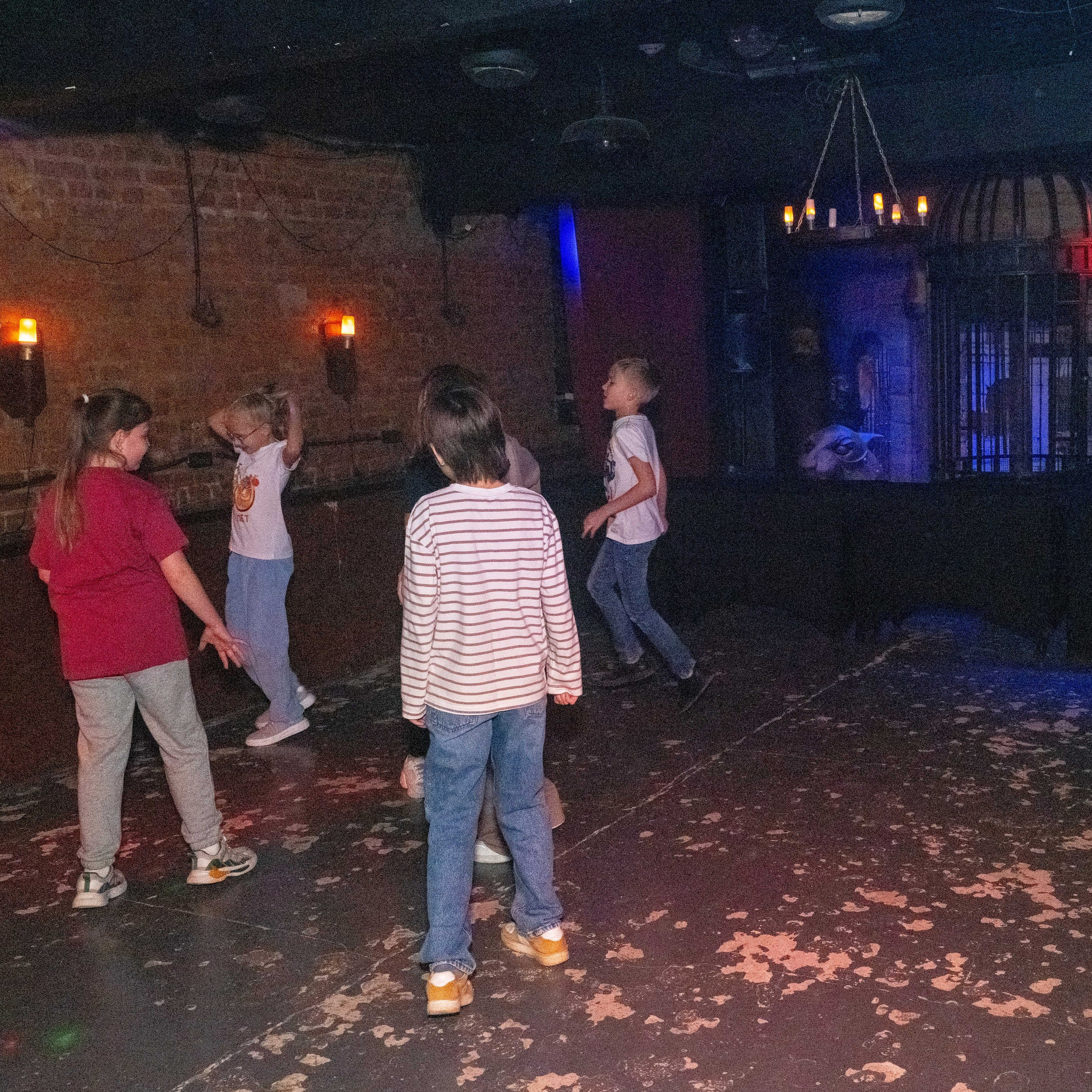 День рождение. Клуб Настрадамус. Moscow-photo-art.ru