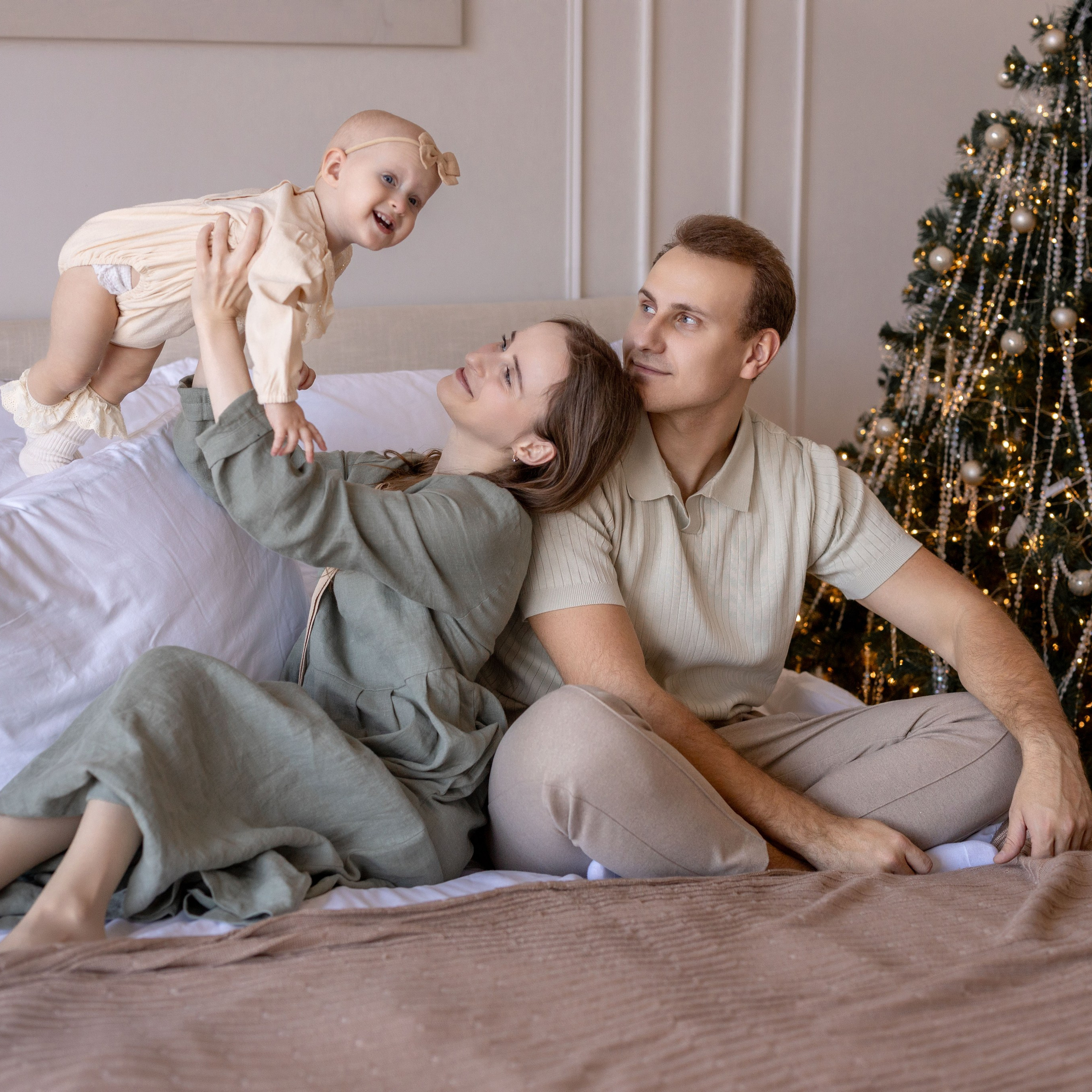 Семья на&nbsp;Новый год&nbsp;2