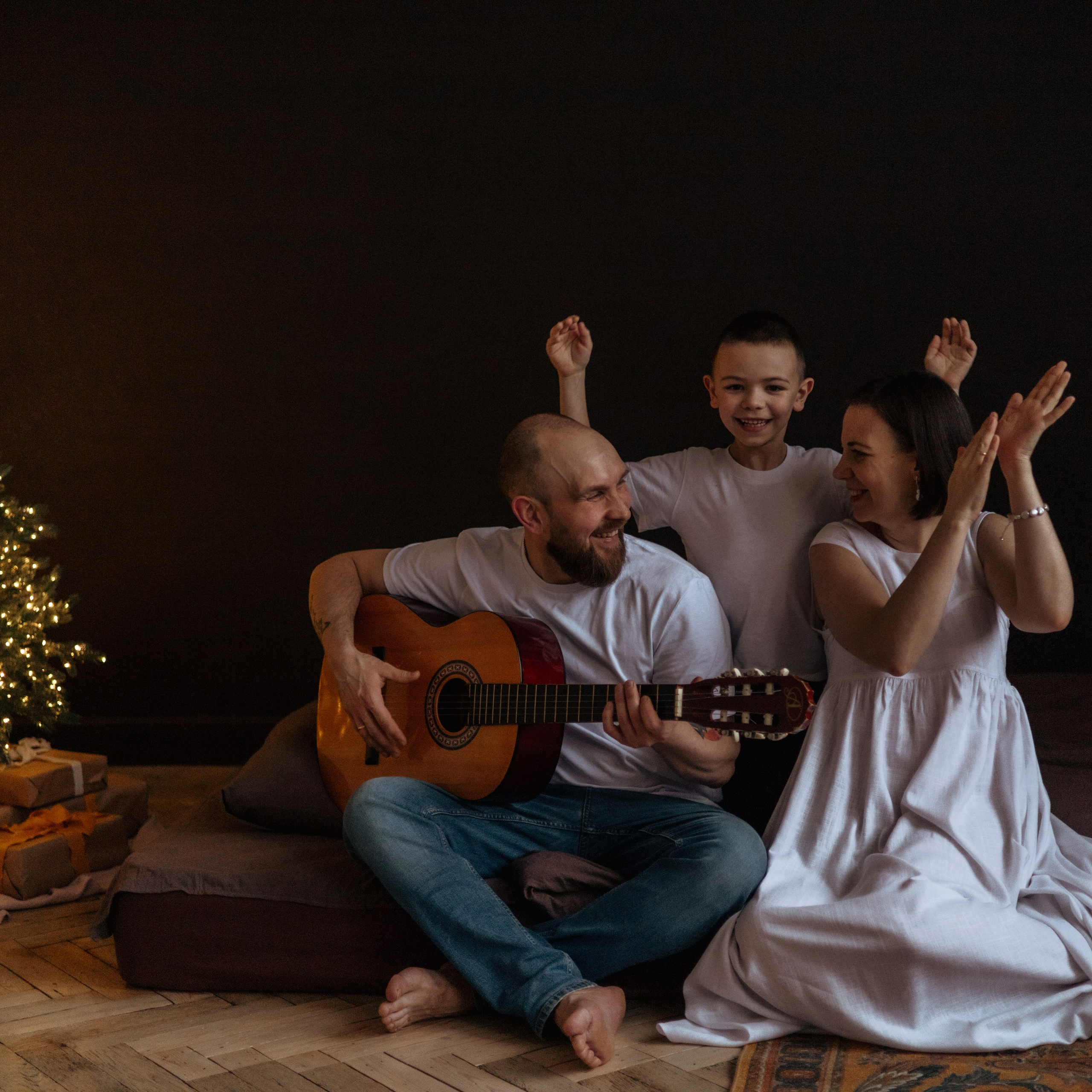 Семен, Даша и Федя. В ожидании малышки Вики.