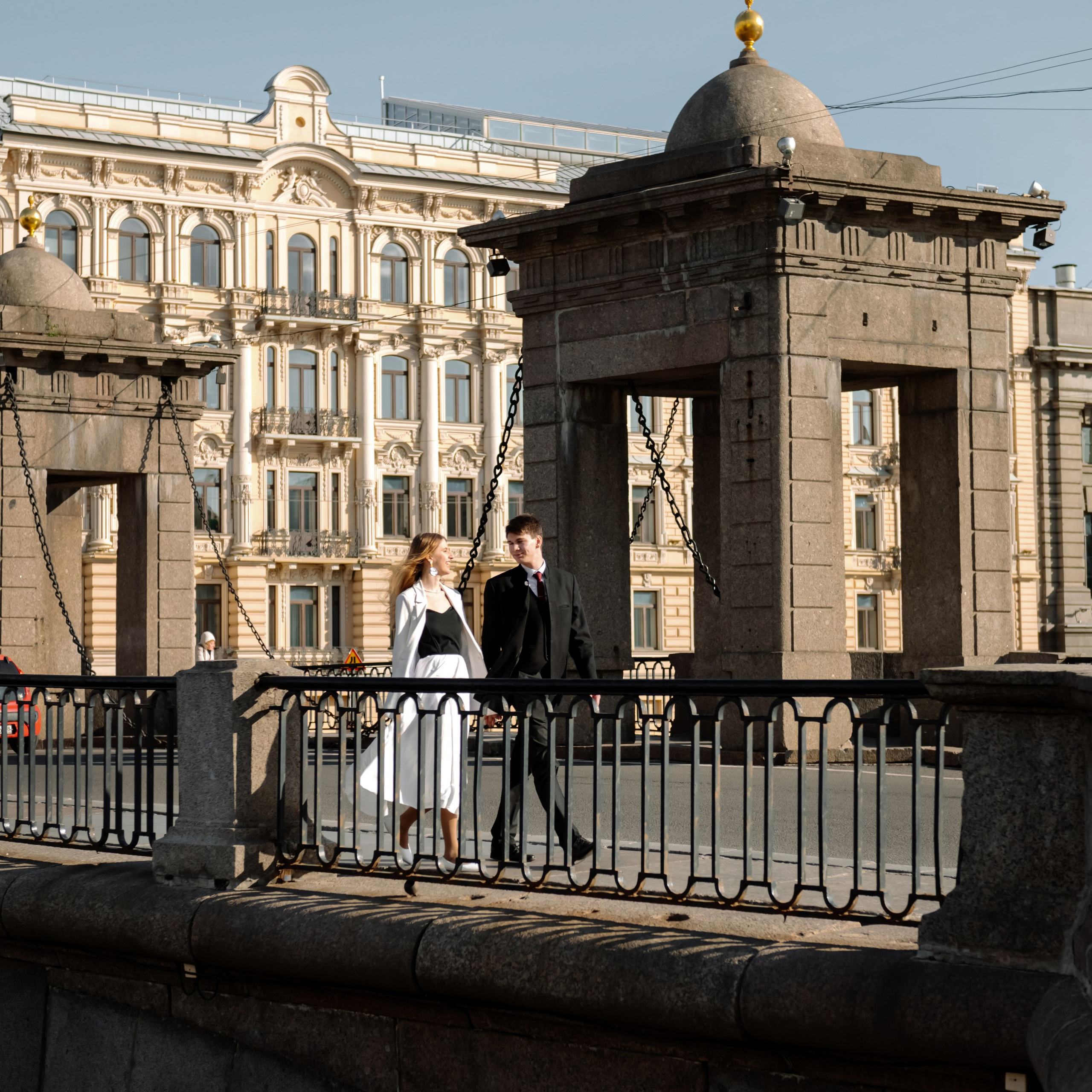 Прогулка у моста