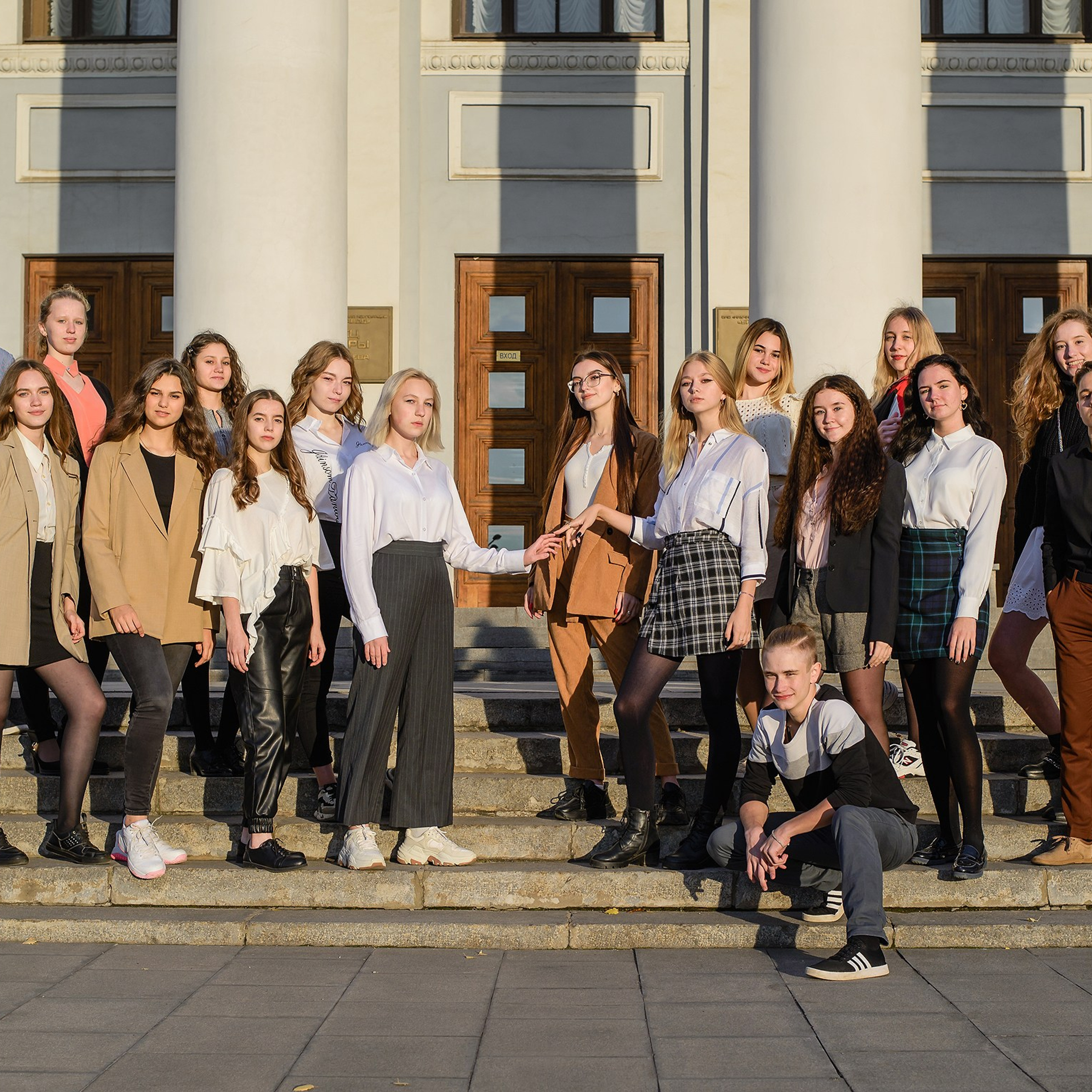 Съёмка на улице. АРТИКУЛ. Выпускные альбомы Нижний Тагил