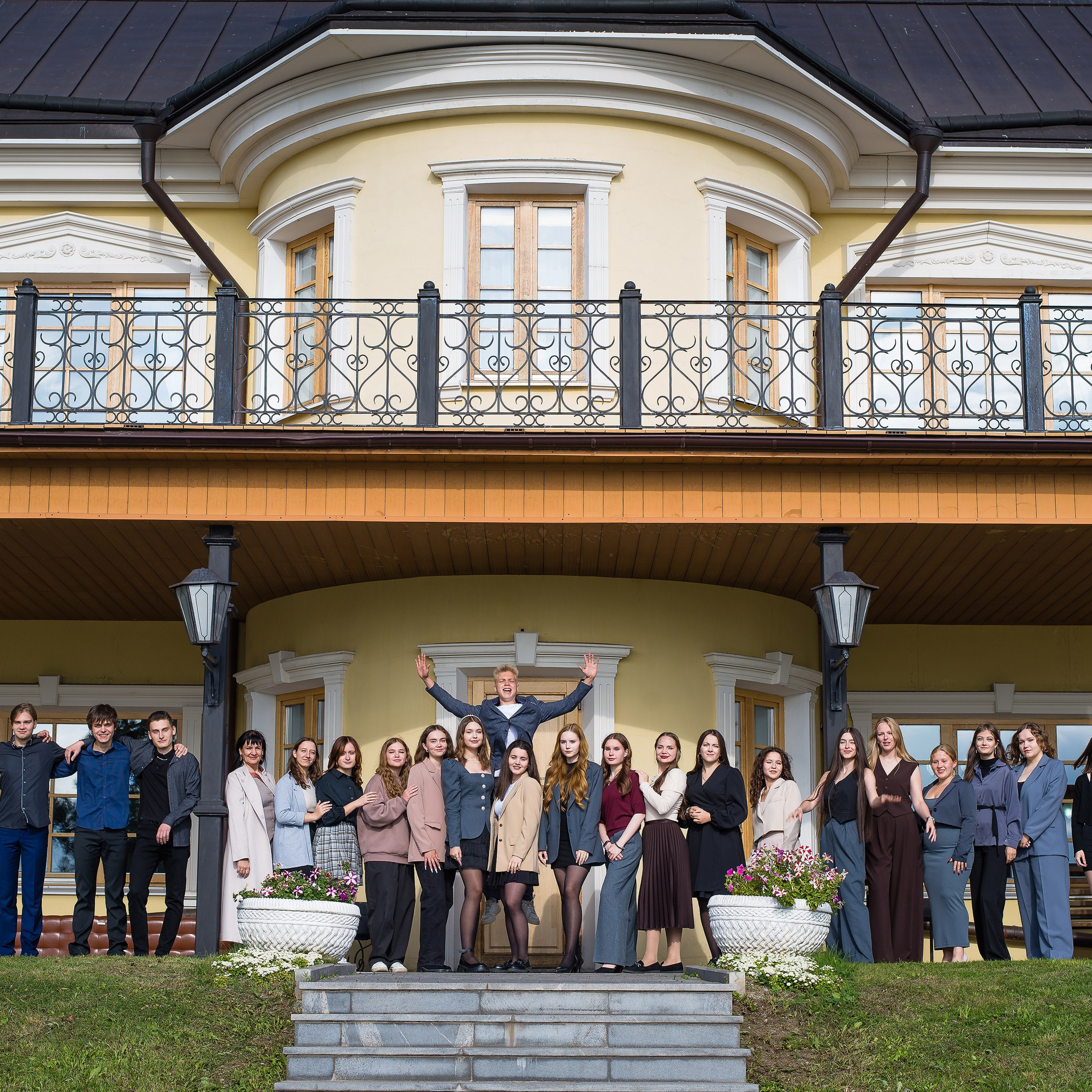 Съёмка на улице. АРТИКУЛ. Выпускные альбомы Нижний Тагил