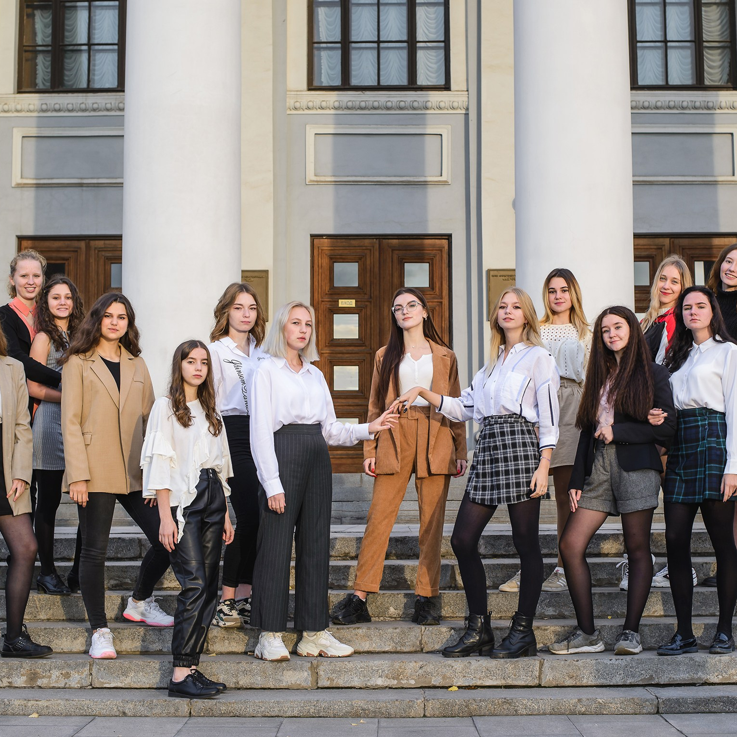 Съёмка на улице. АРТИКУЛ. Выпускные альбомы Нижний Тагил