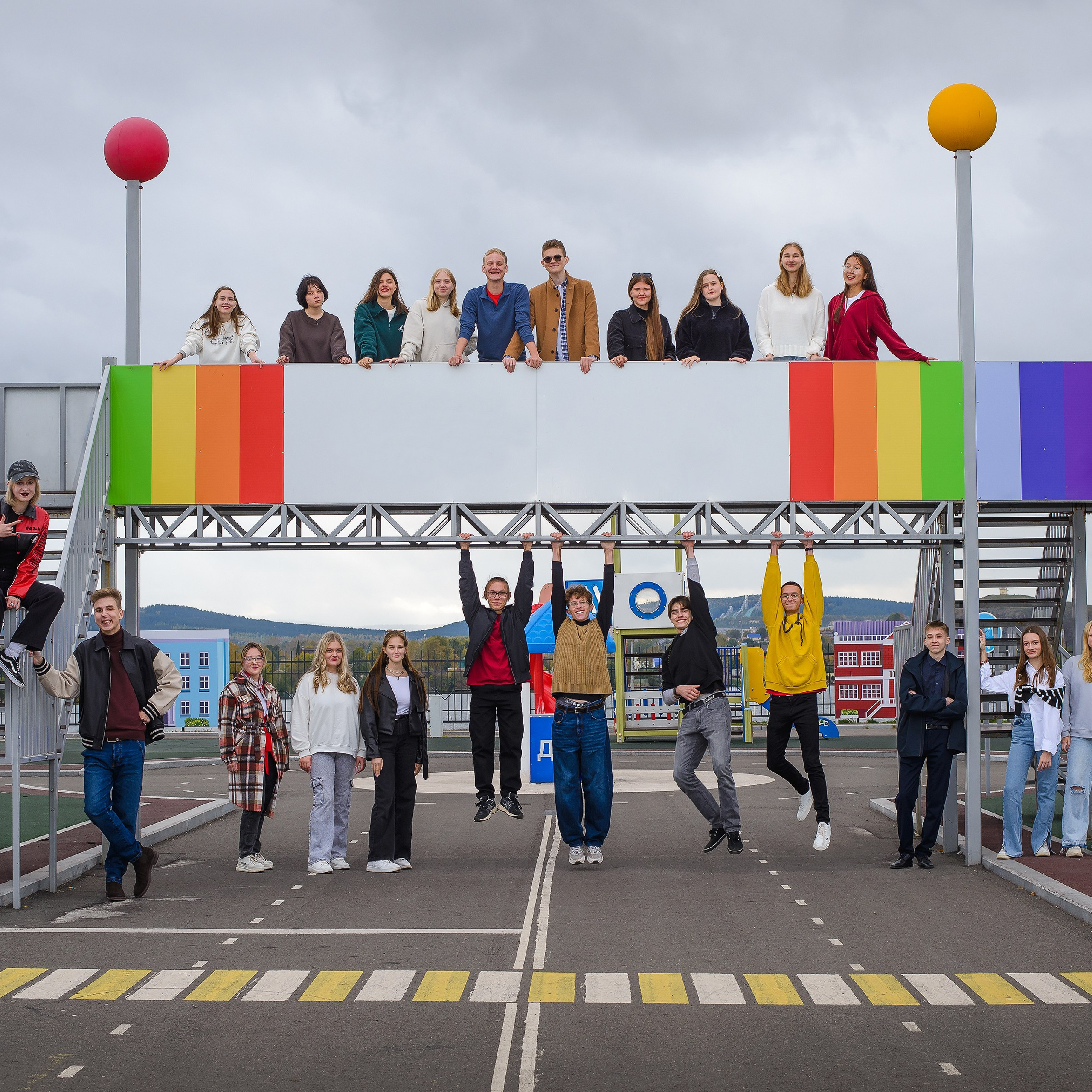 Съёмка на улице. АРТИКУЛ. Выпускные альбомы Нижний Тагил