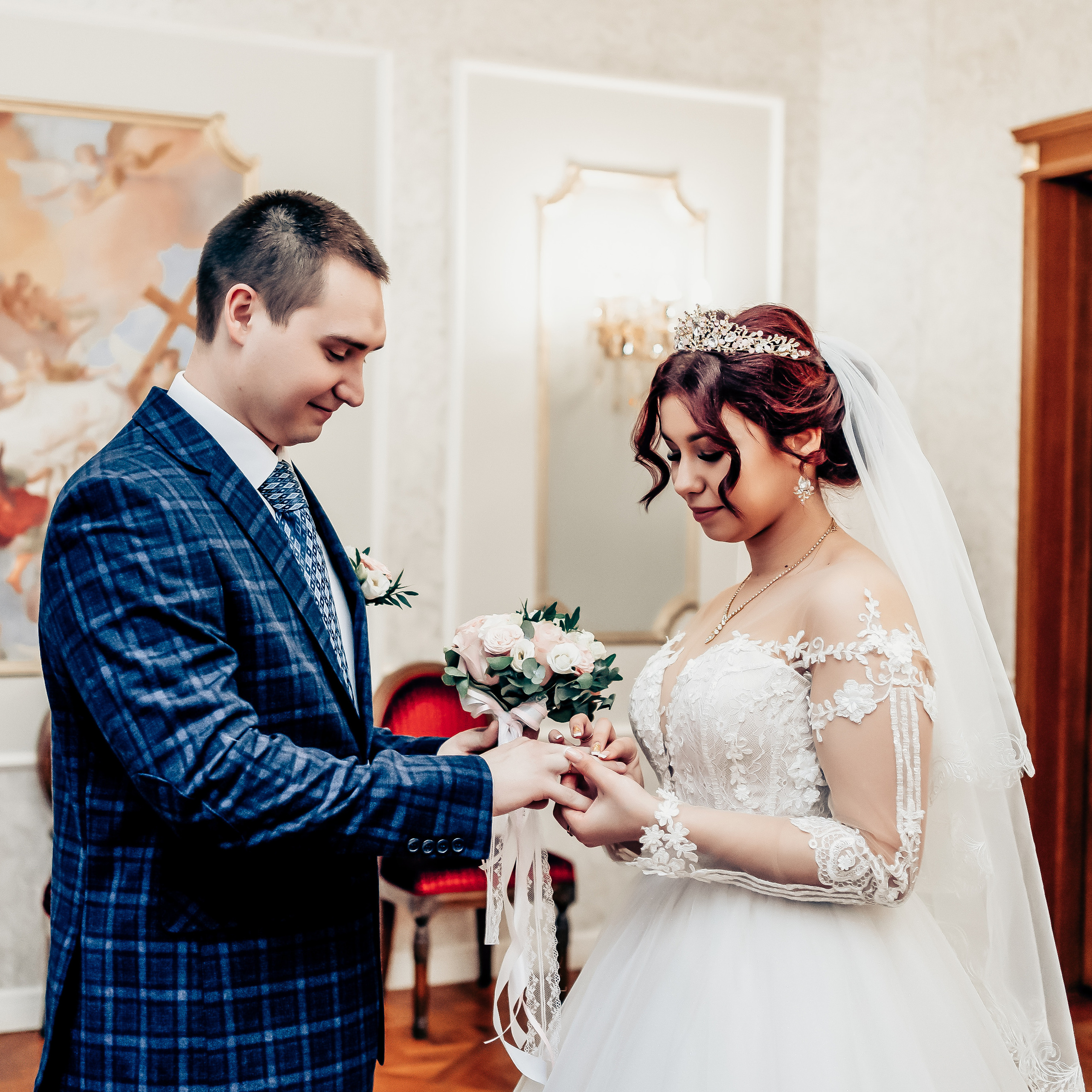 В традициях города. Видеограф Алексей Жарков