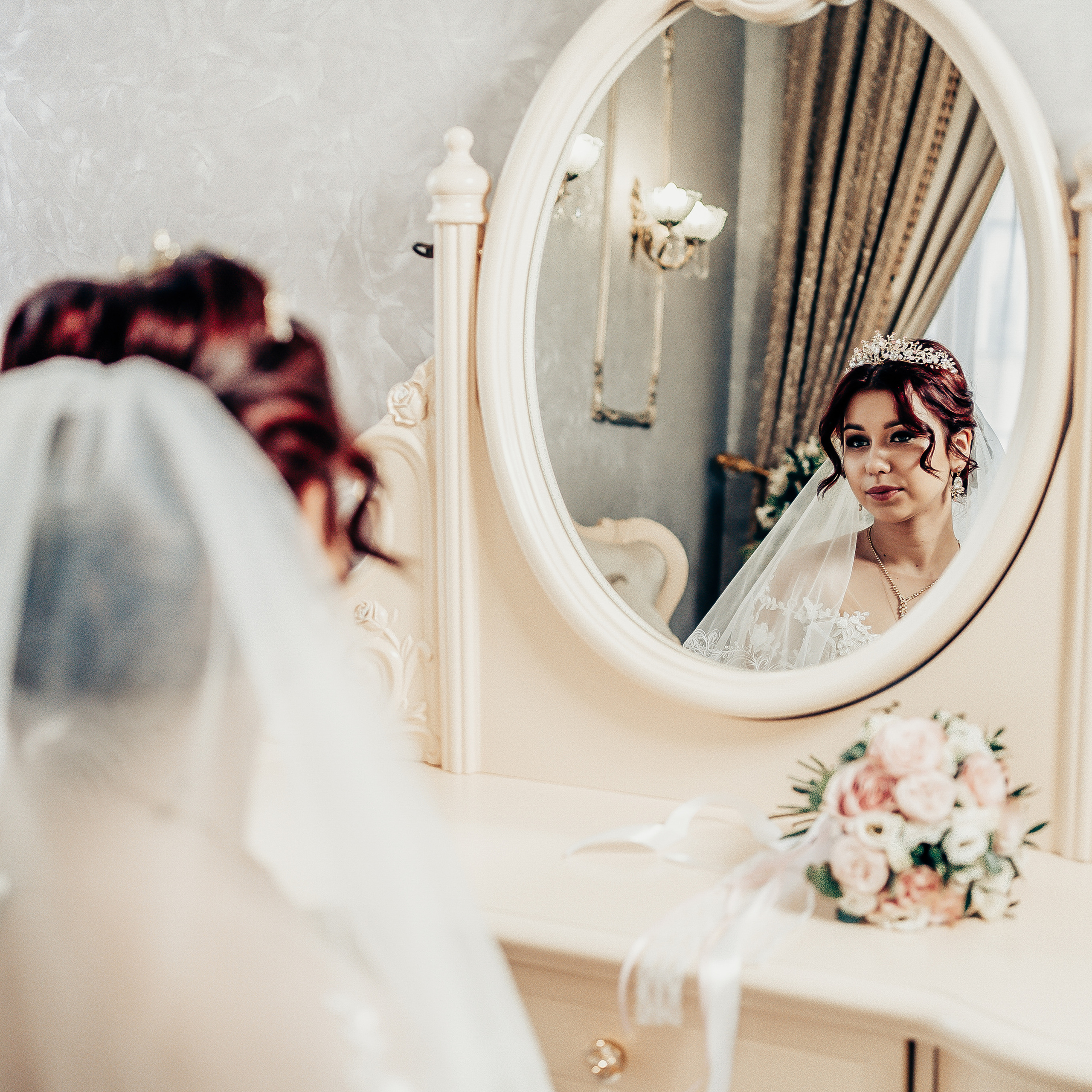 В традициях города. Видеограф Алексей Жарков