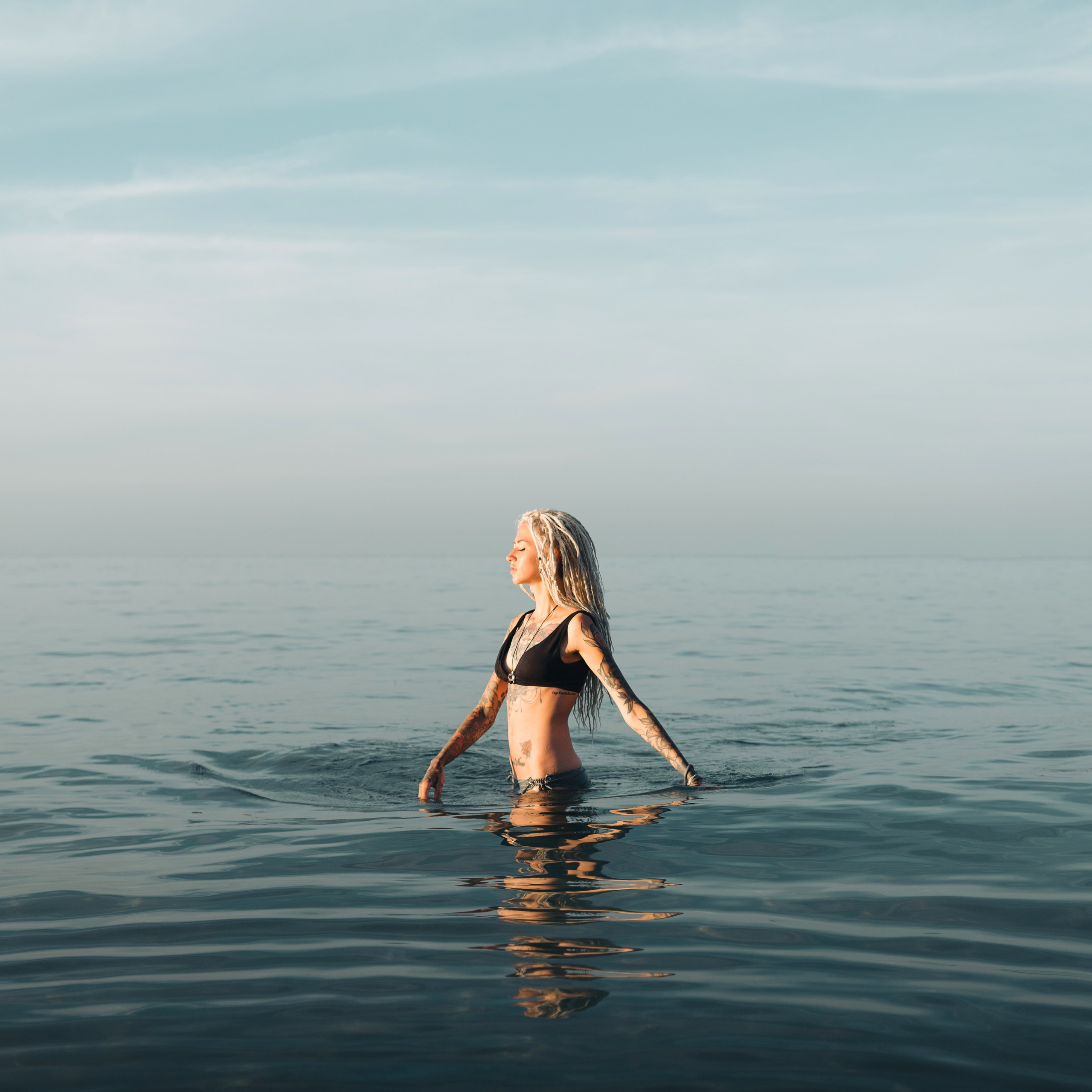 Кира — Море — Тай