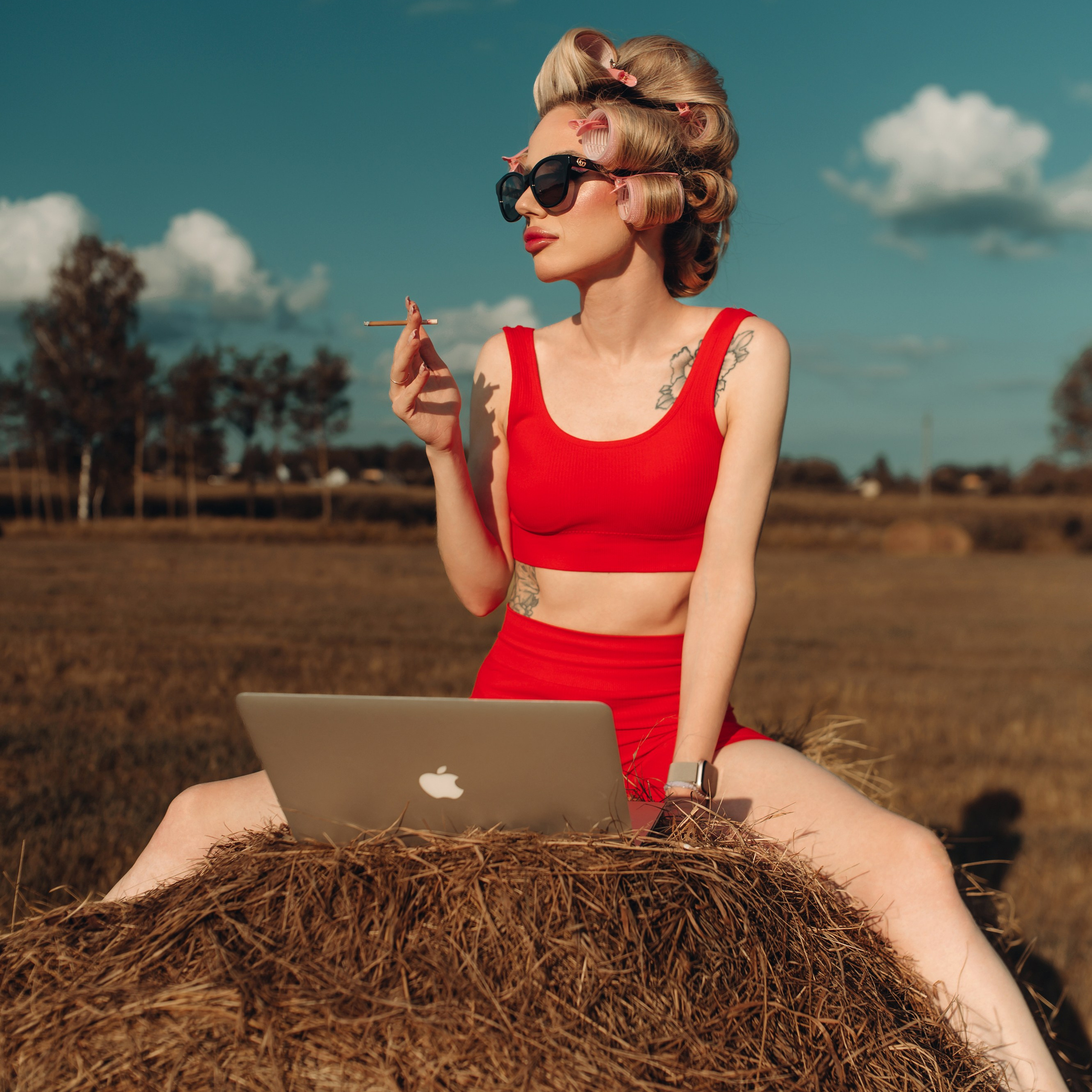 Света — Бигуди