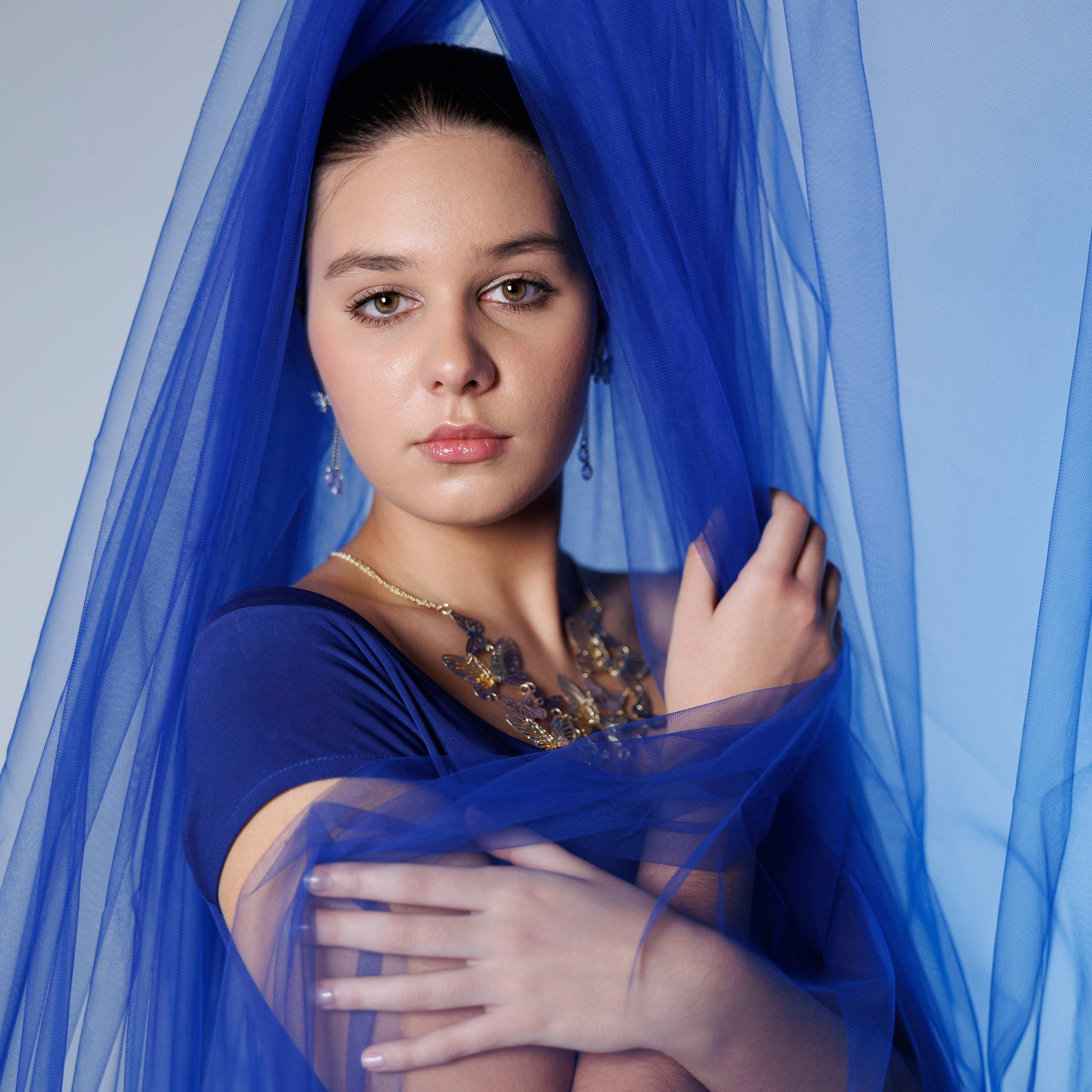 Фотосессия с&nbsp;цветным светом. Лиза