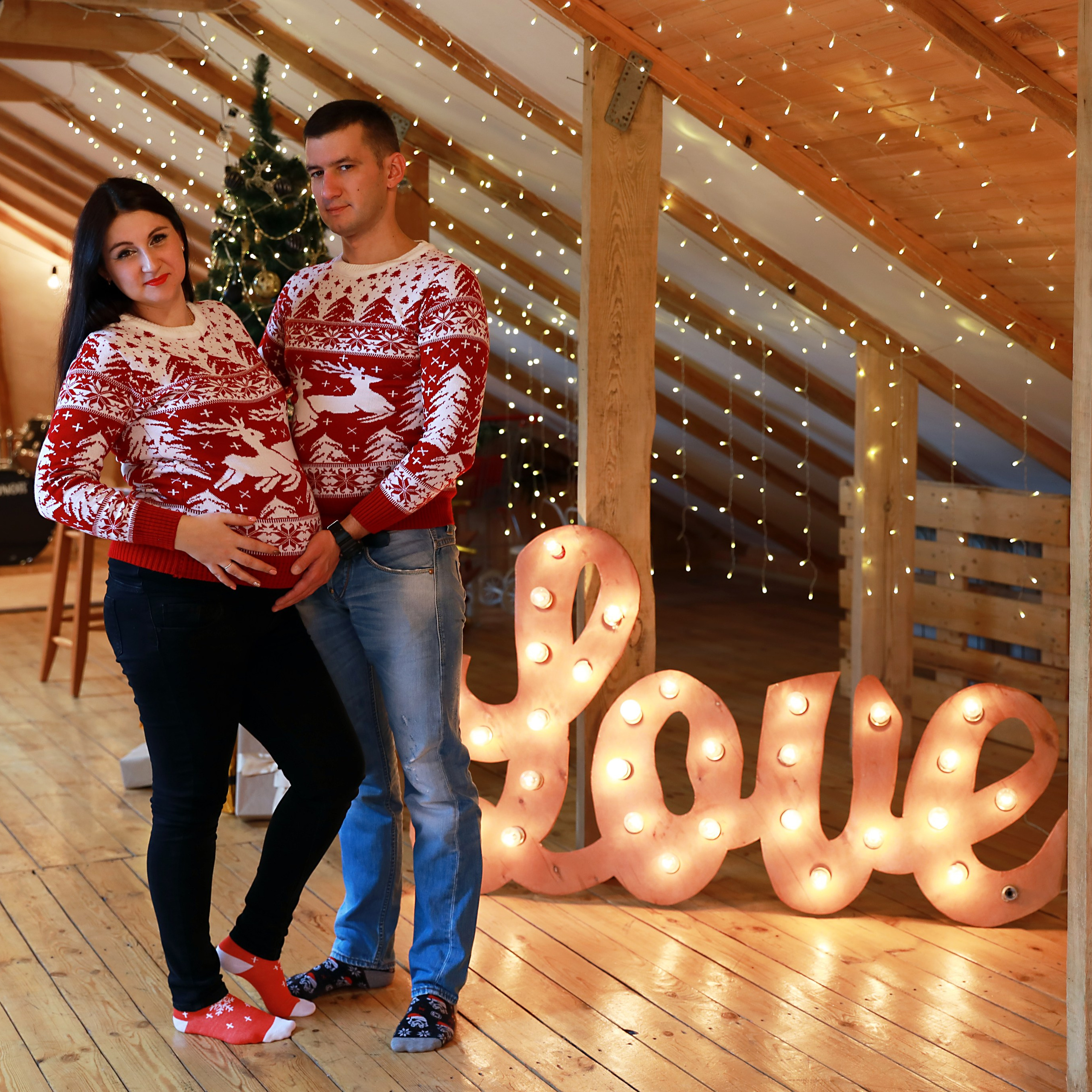 Аня и Саша в ожидании чуда