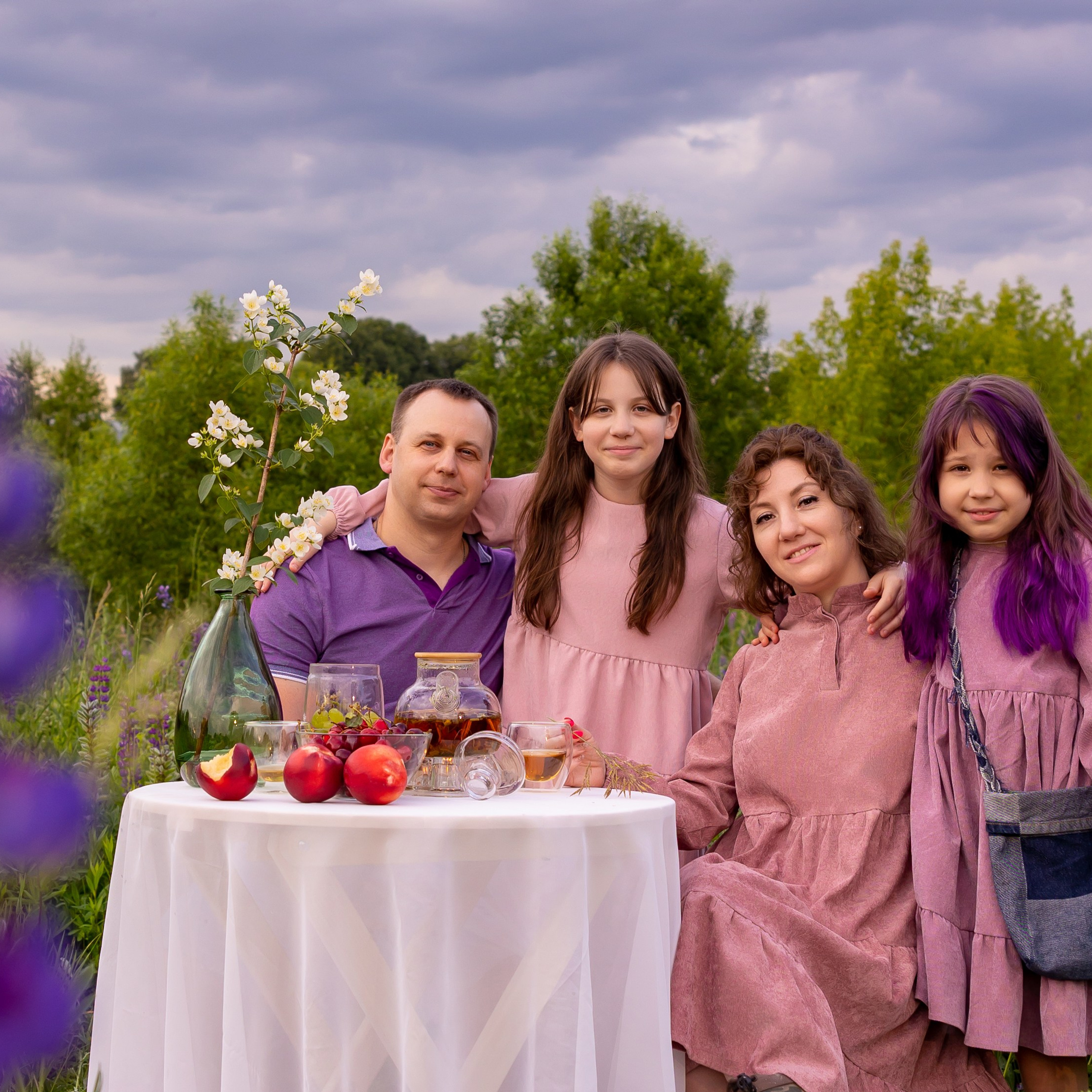 Пикник в люпиновом поле