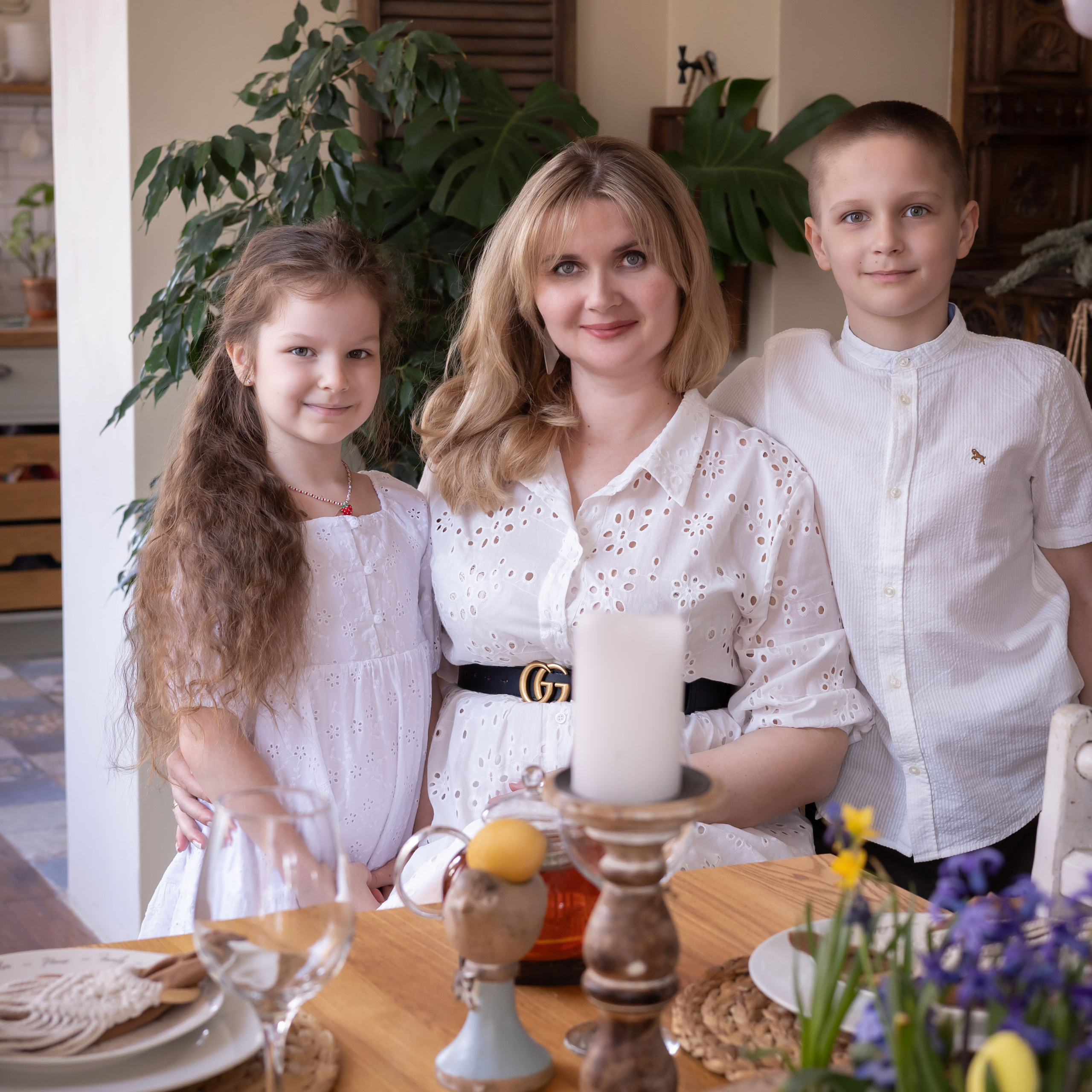 Алена и дети