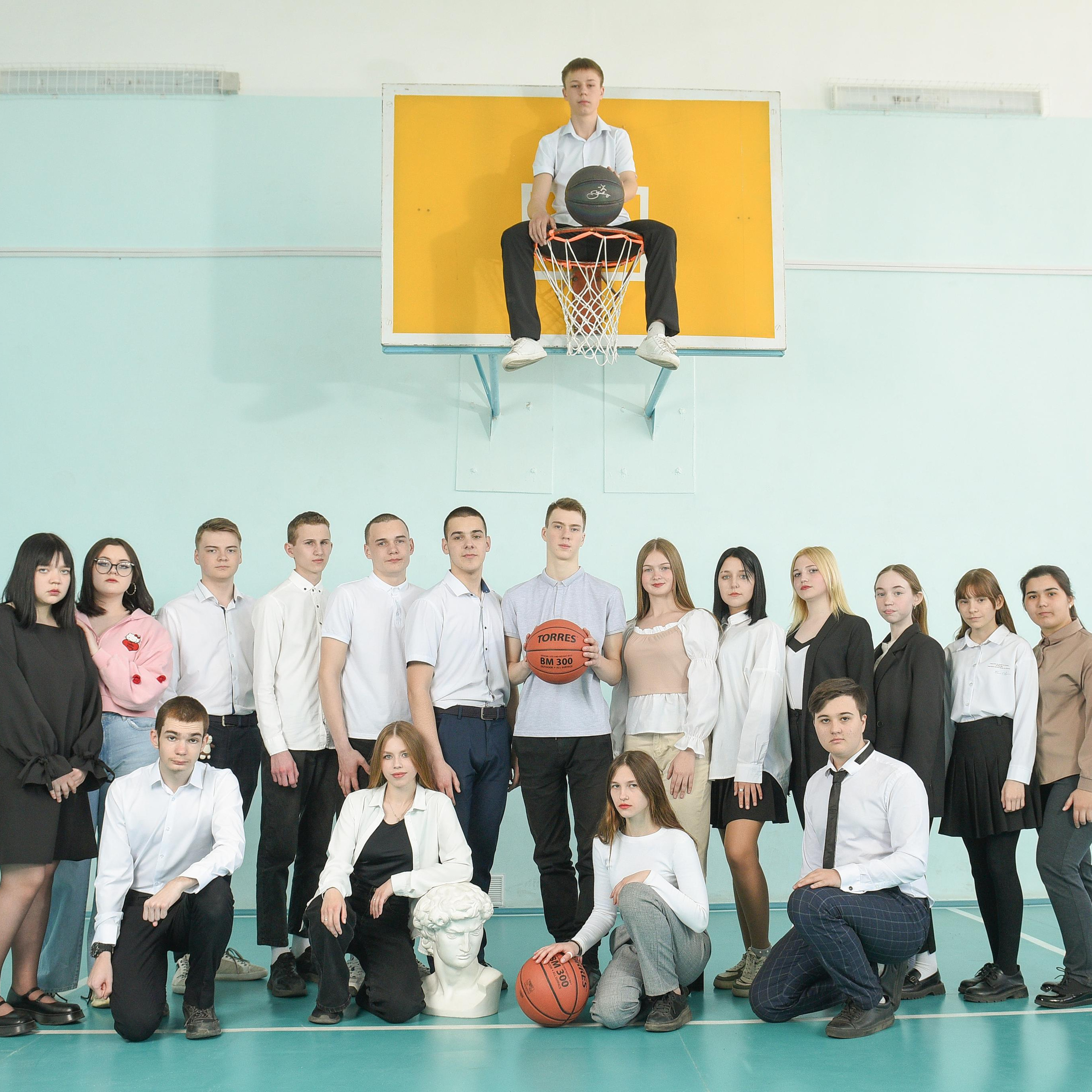 Фотосессии в школе. Выпускные альбомы в Кургане, Твой альбом, Книга