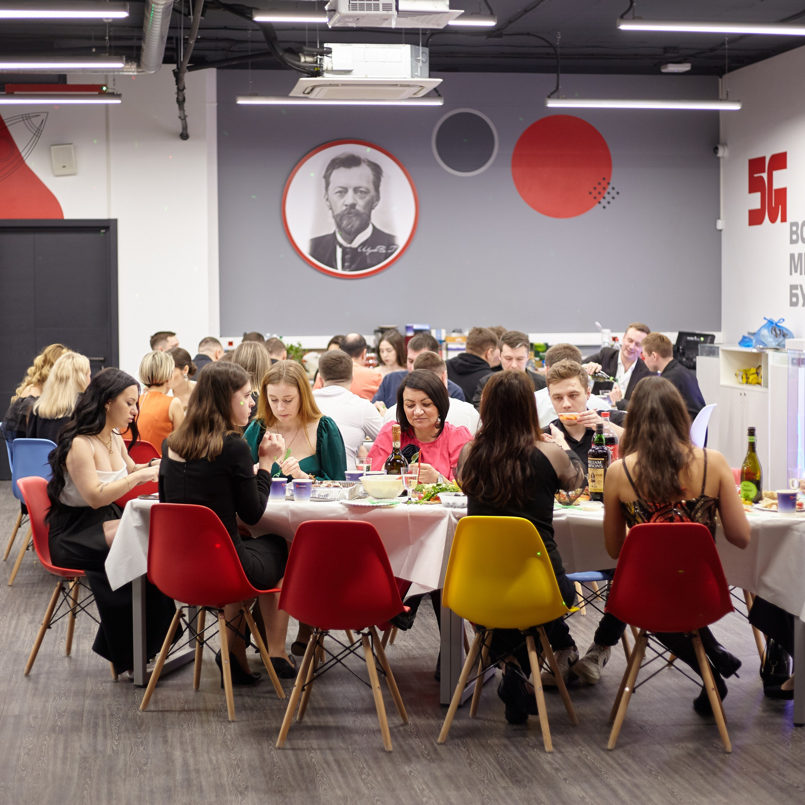 Отзывы о фотографе Антон Зуев в Нижнем Новгороде. Портретный фотограф Антон Зуев в Нижнем Новгороде