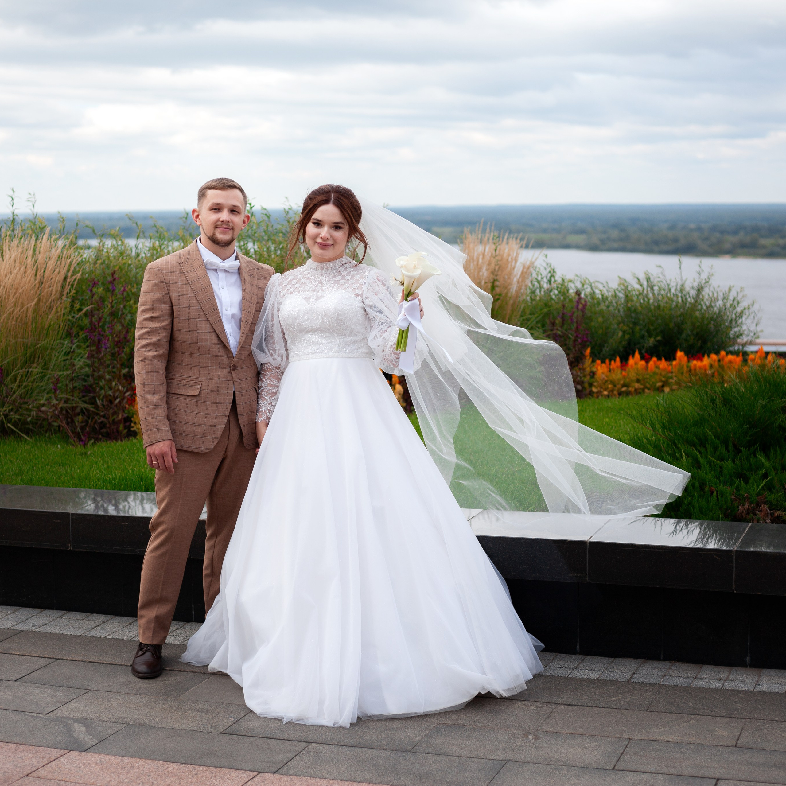 СЕРГЕЙ И АННА