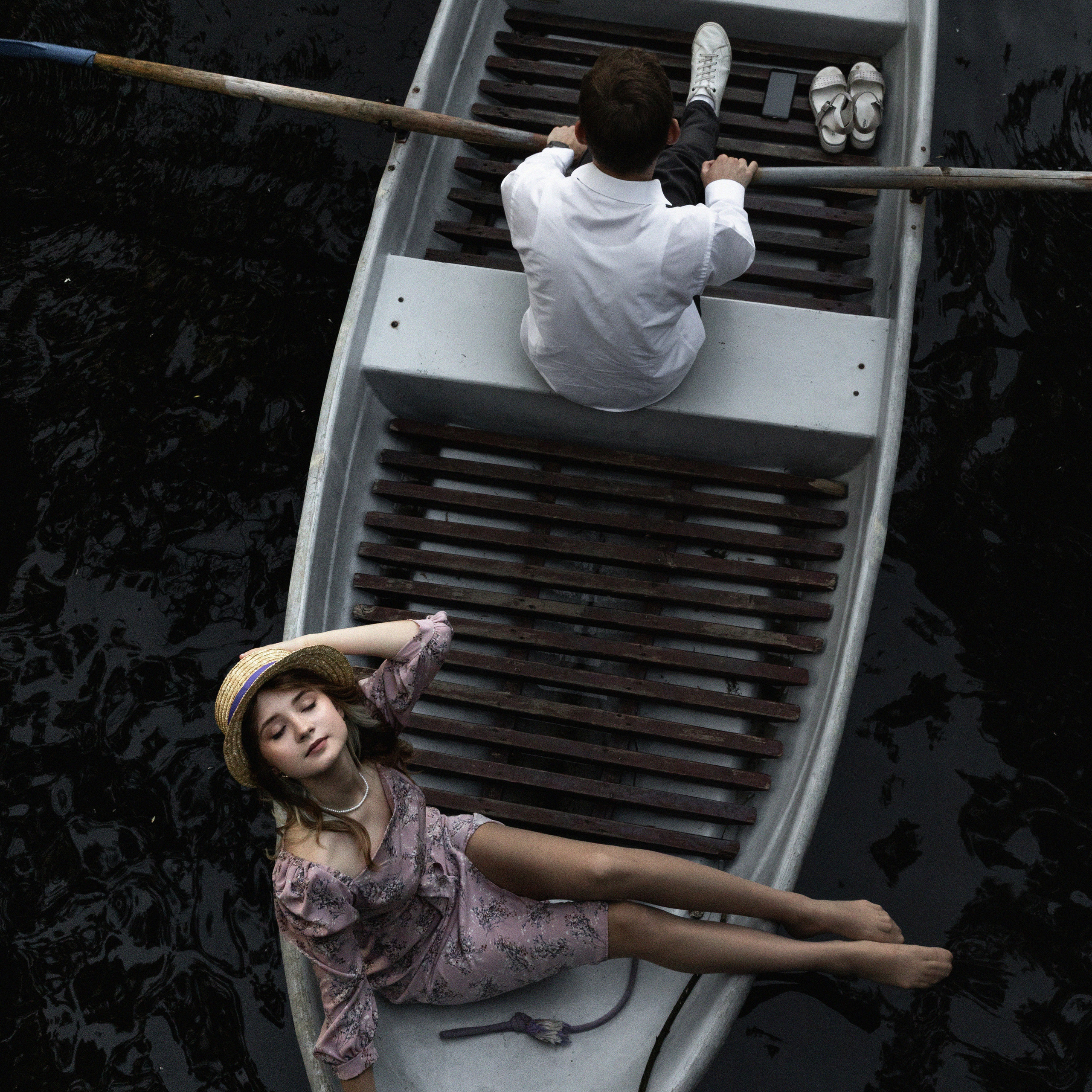 Лето. Лодка. Любовь