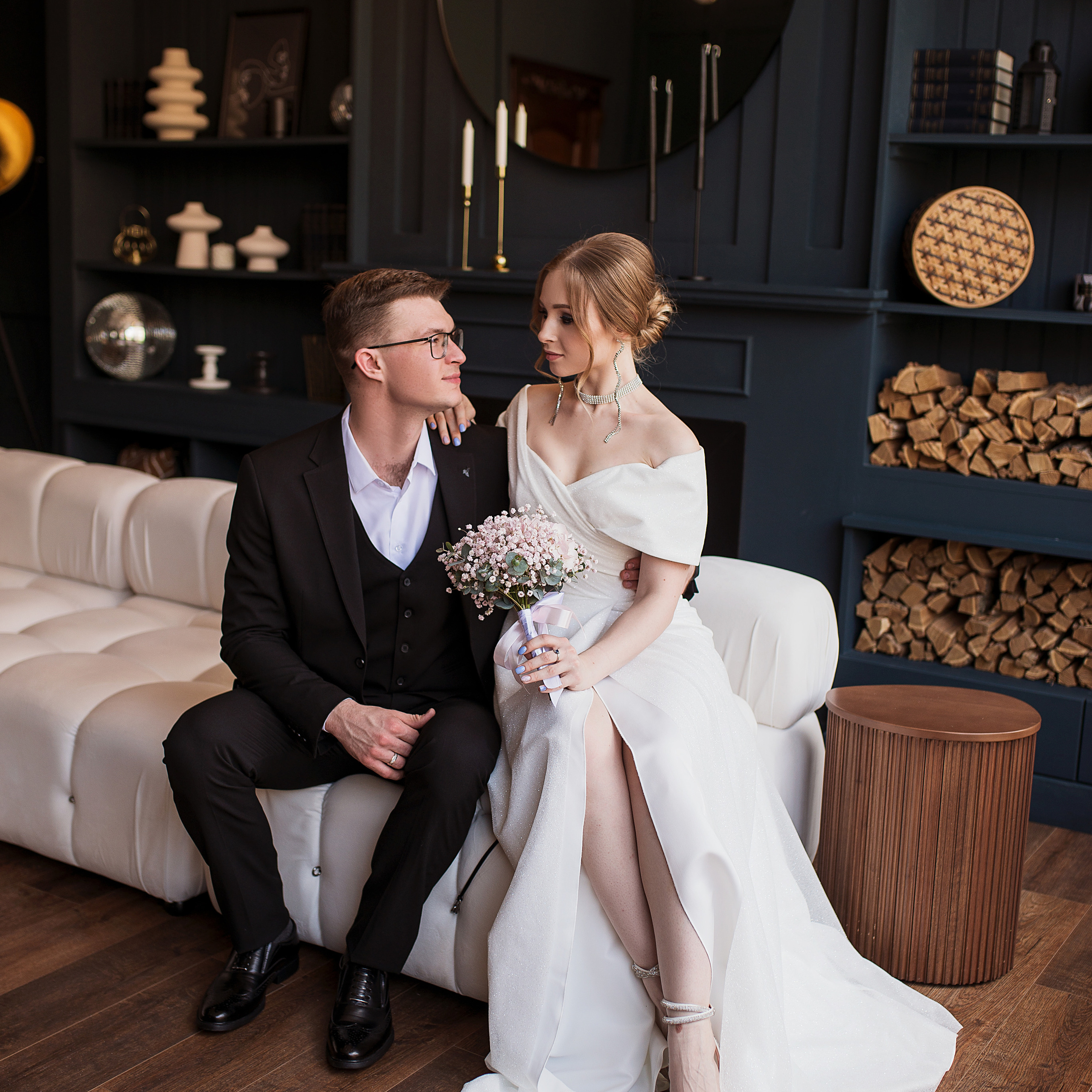 Фотосессия в фотостудии Аврора зал «Эклипс»