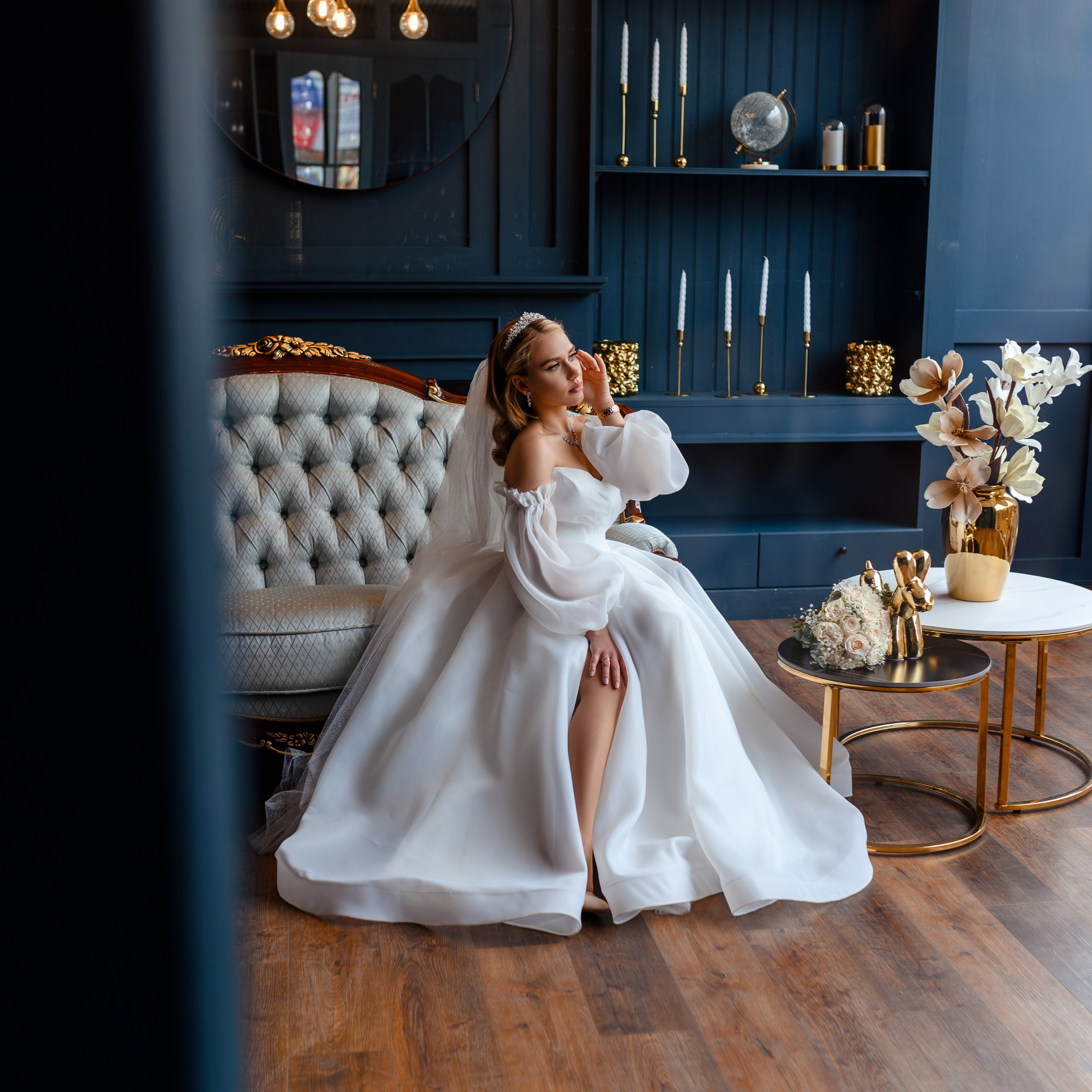 Свадебная фотосессия в фотостудии Аврора зал Эклипс