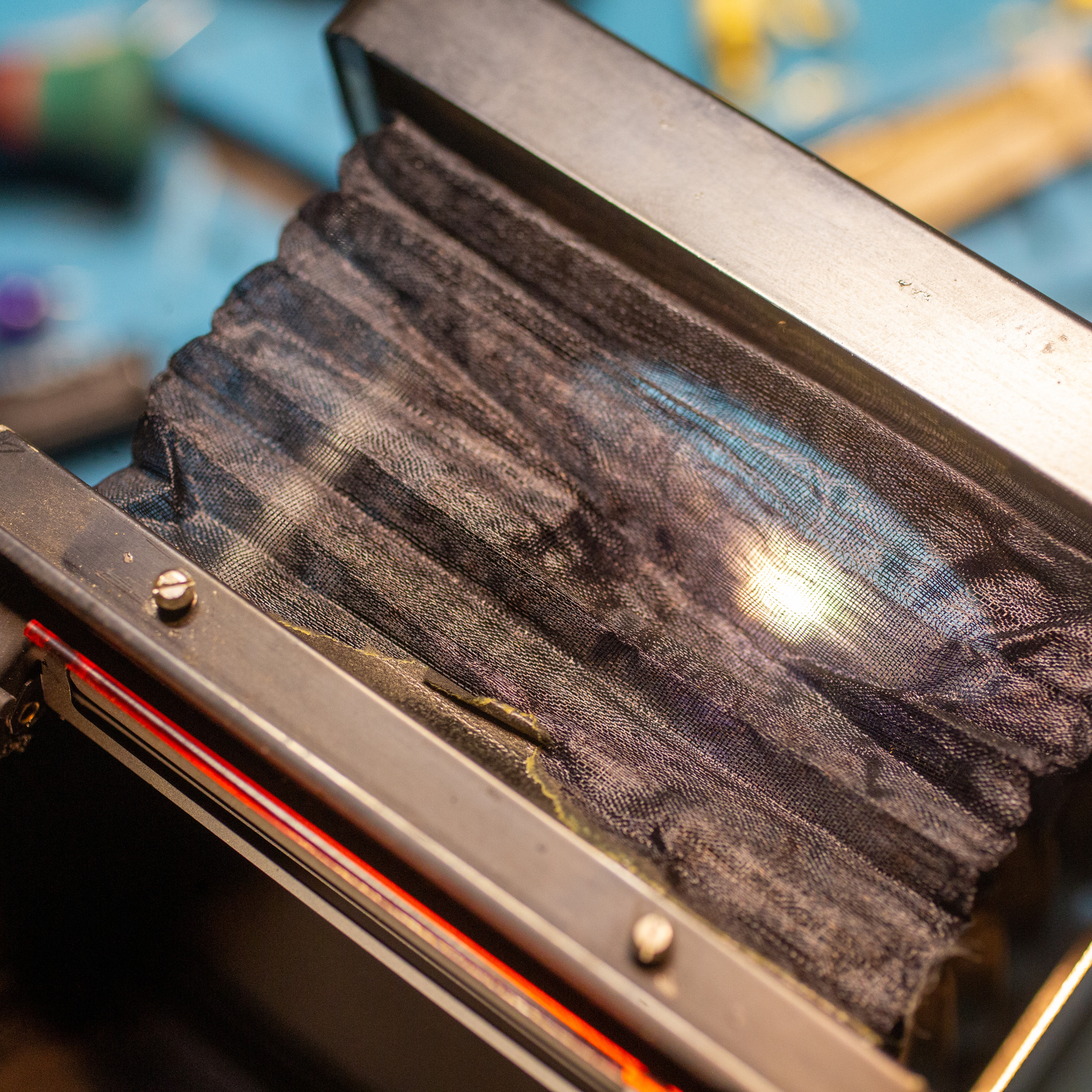 Мари, Авито.Дырявый мех, засветка по заднику.