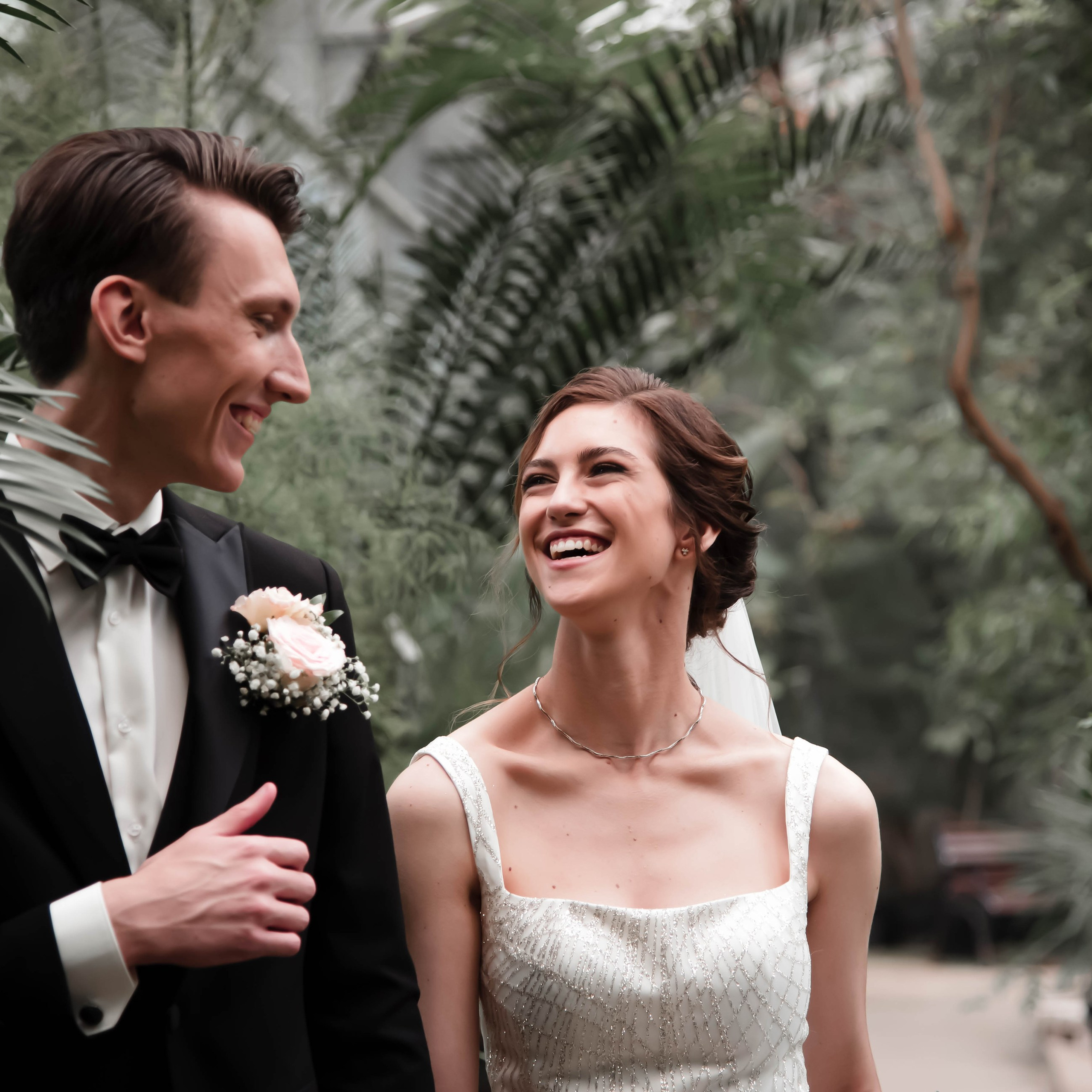 Свадебная фотосессия в Ботаническом саду