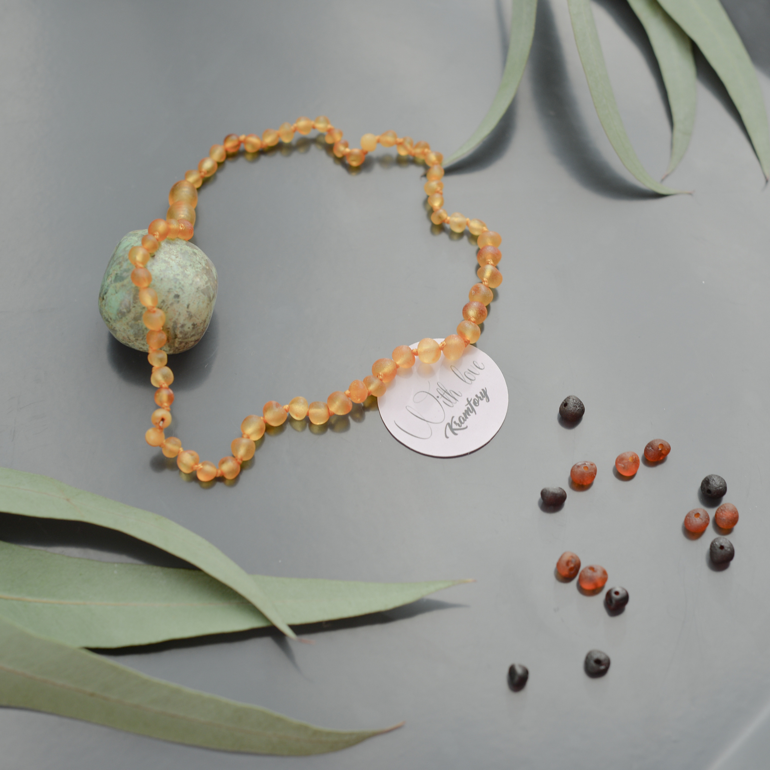 Kramfory. Янтарные бусы