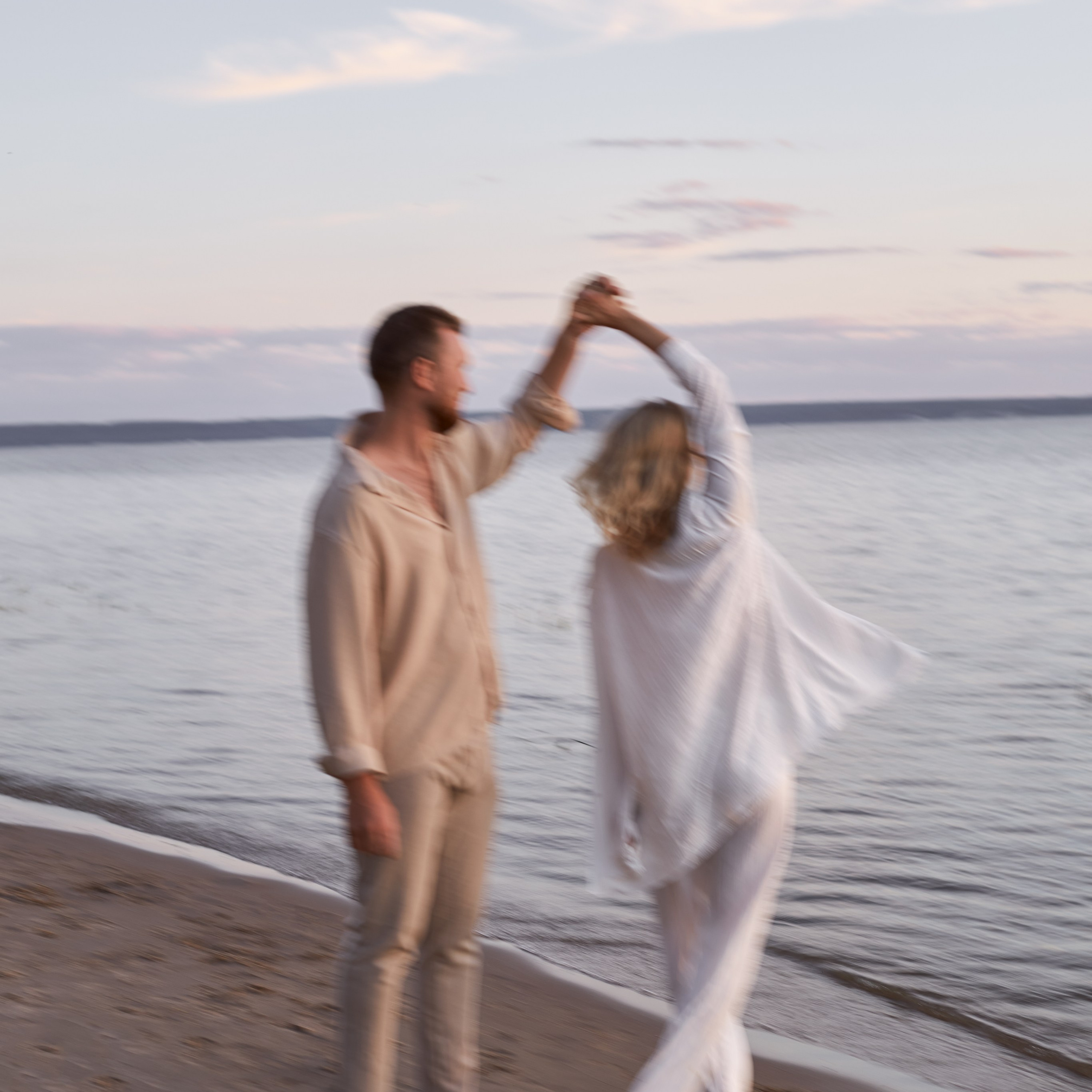 Лавстори на берегу