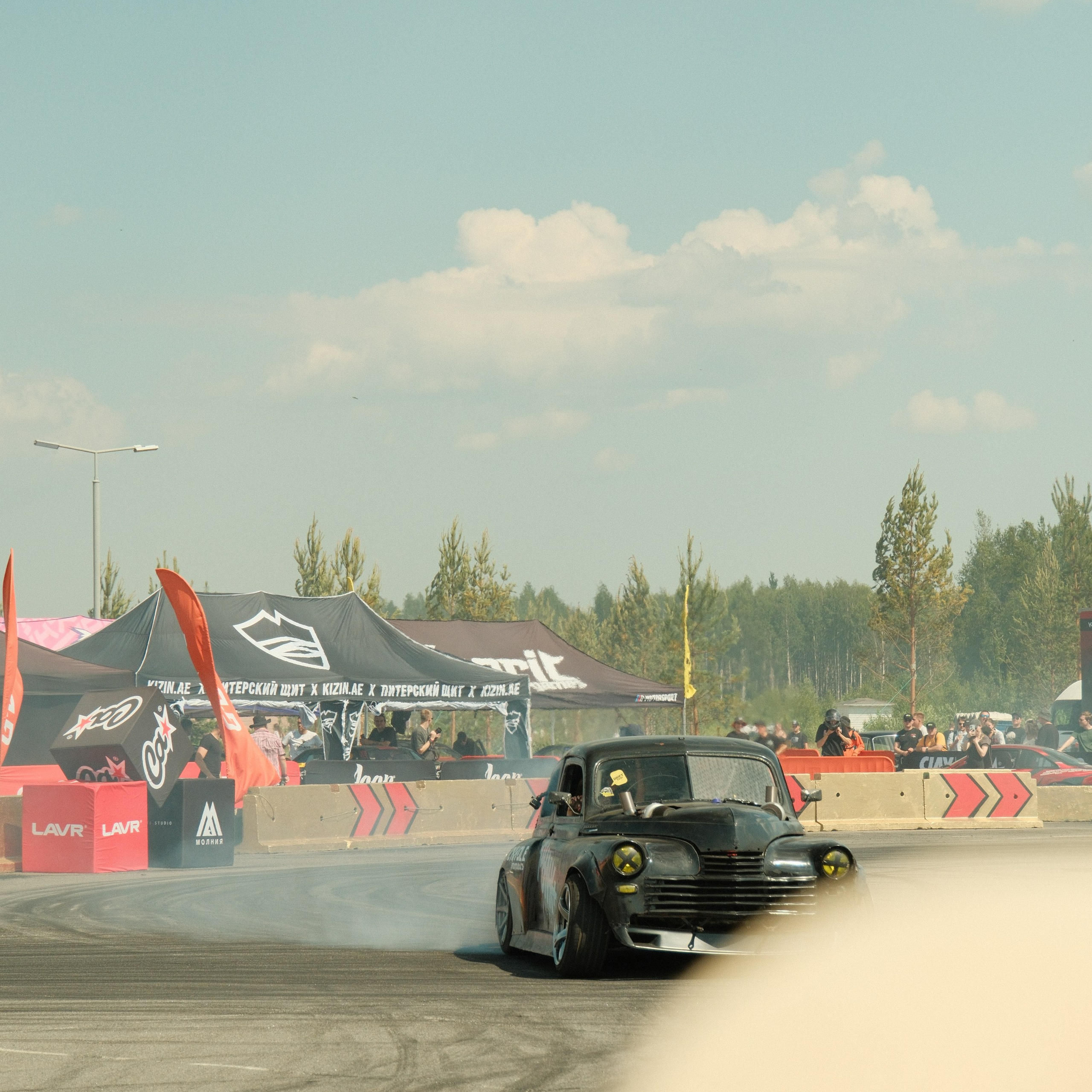«Tsunami Picnic» Автофестиваль в Питере. Фотограф и Видеограф в Москве Евгений Клименко