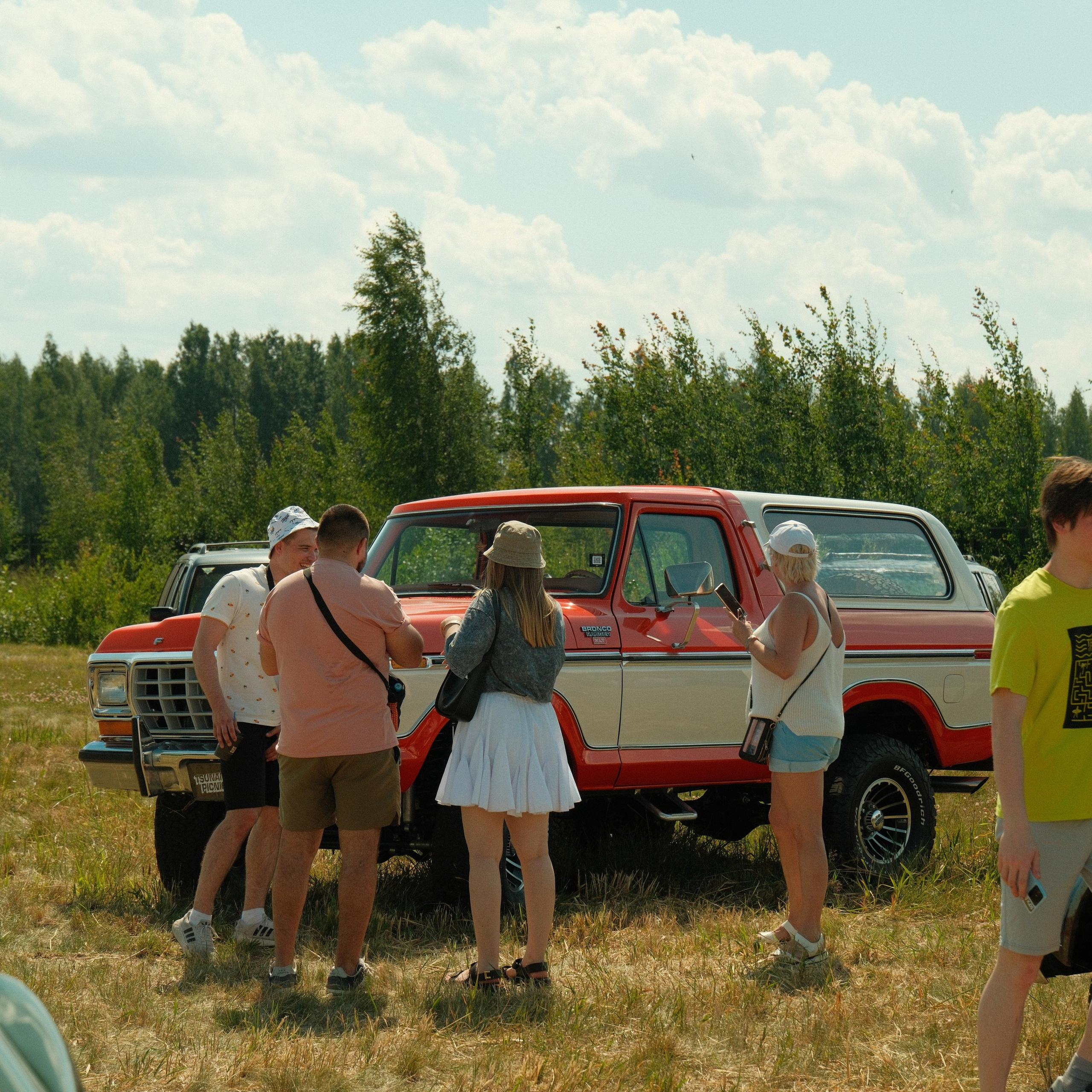 «Tsunami Picnic» Автофестиваль в Питере. Фотограф и Видеограф в Москве Евгений Клименко