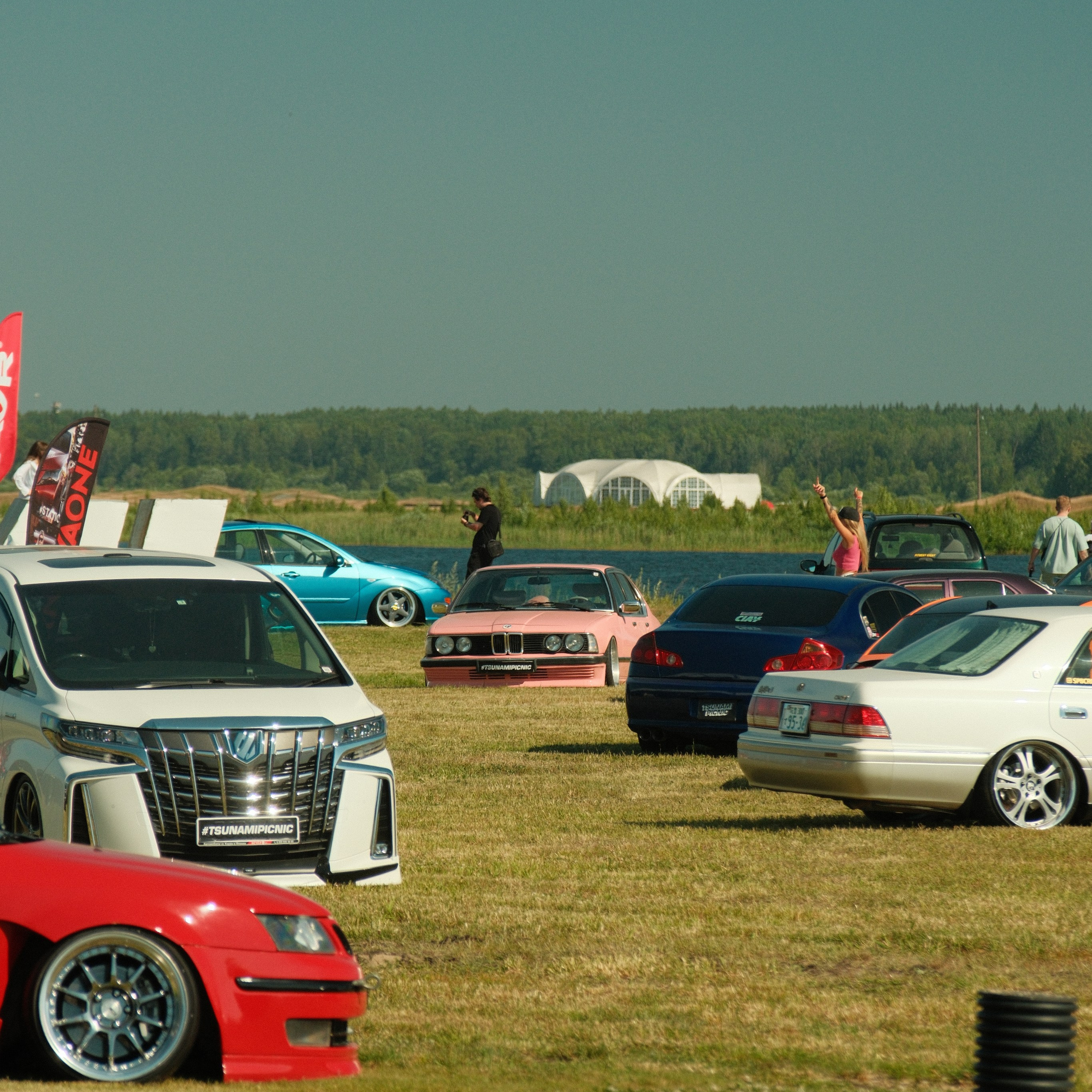 «Tsunami Picnic» Автофестиваль в Питере. Фотограф и Видеограф в Москве Евгений Клименко
