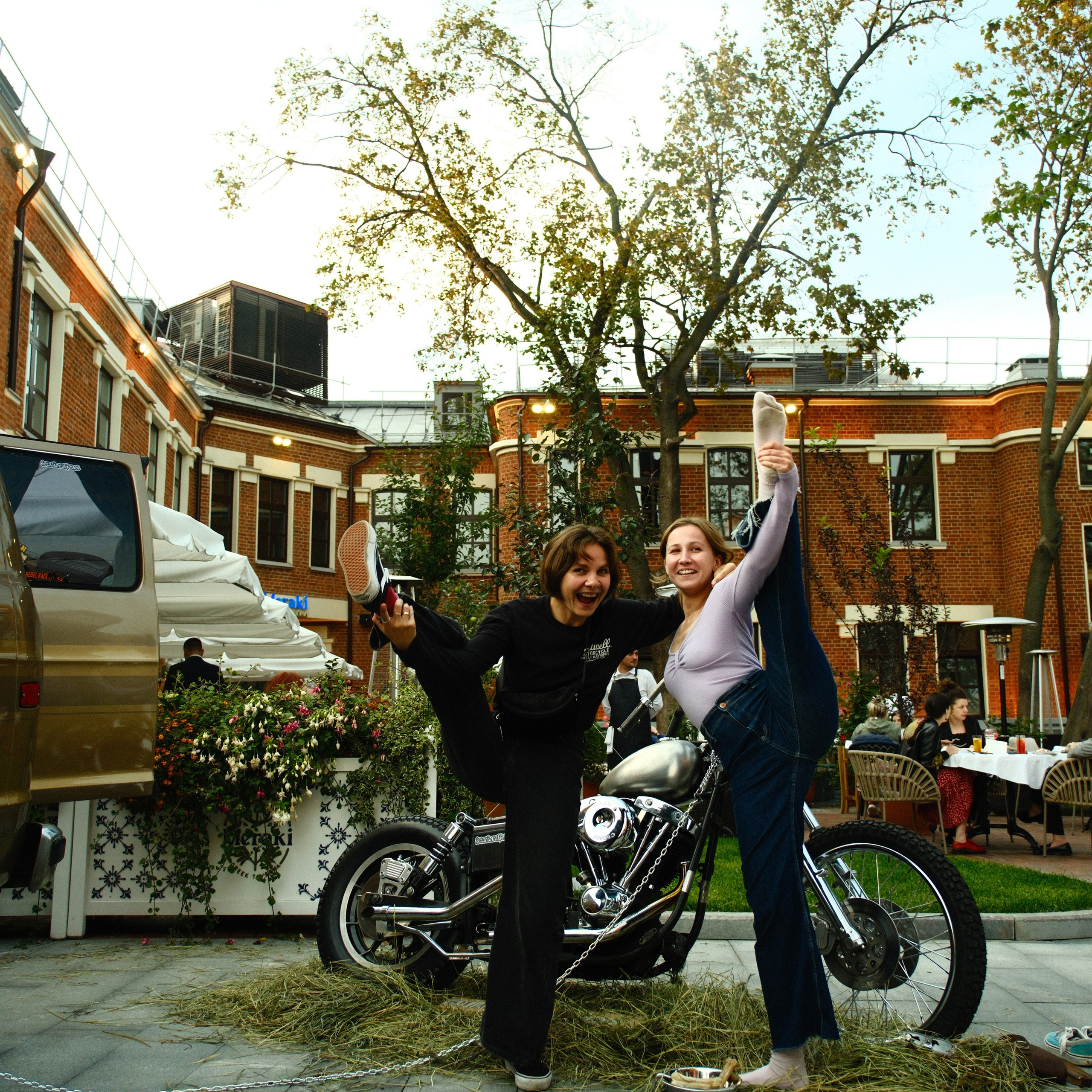 Автофест «OLDSCHOOLSHOW». Фотограф и Видеограф в Москве Евгений Клименко