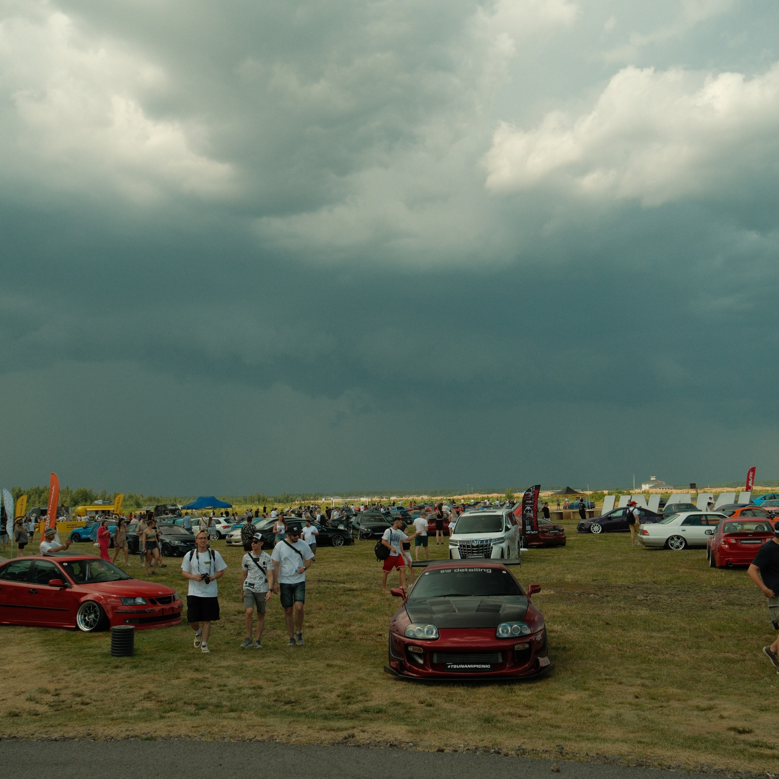 «Tsunami Picnic» Автофестиваль в Питере. Фотограф и Видеограф в Москве Евгений Клименко