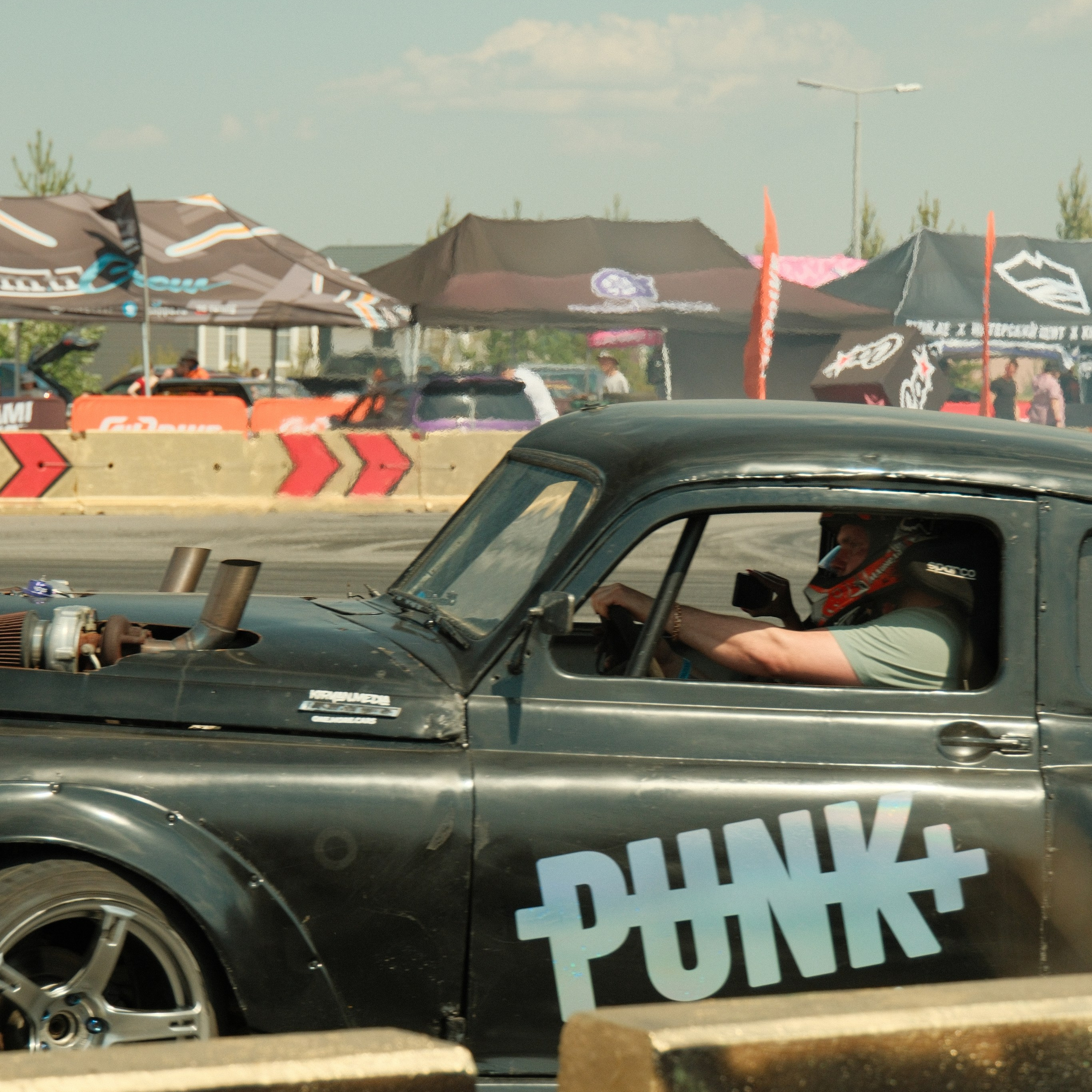 «Tsunami Picnic» Автофестиваль в Питере. Фотограф и Видеограф в Москве Евгений Клименко