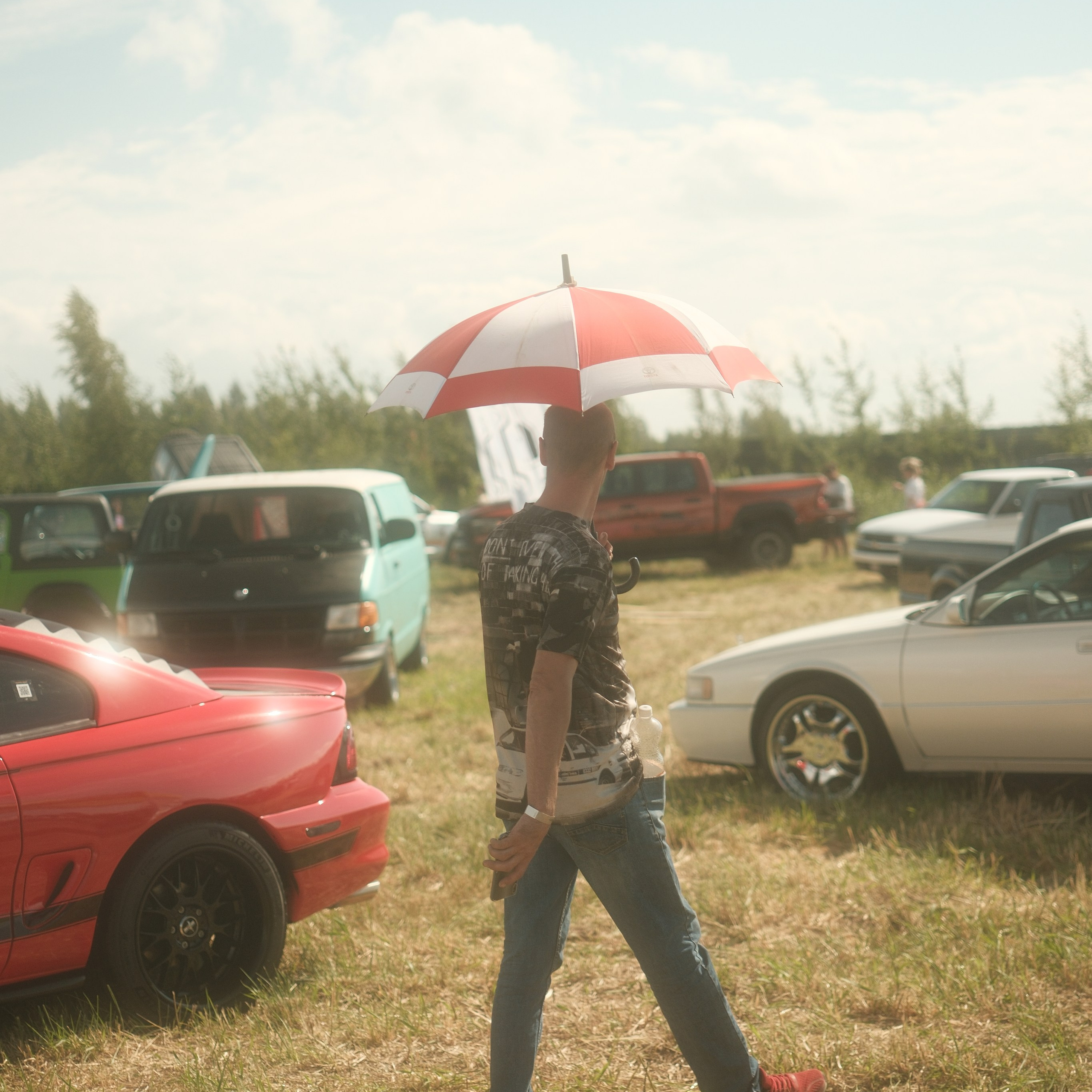 «Tsunami Picnic» Автофестиваль в Питере. Фотограф и Видеограф в Москве Евгений Клименко