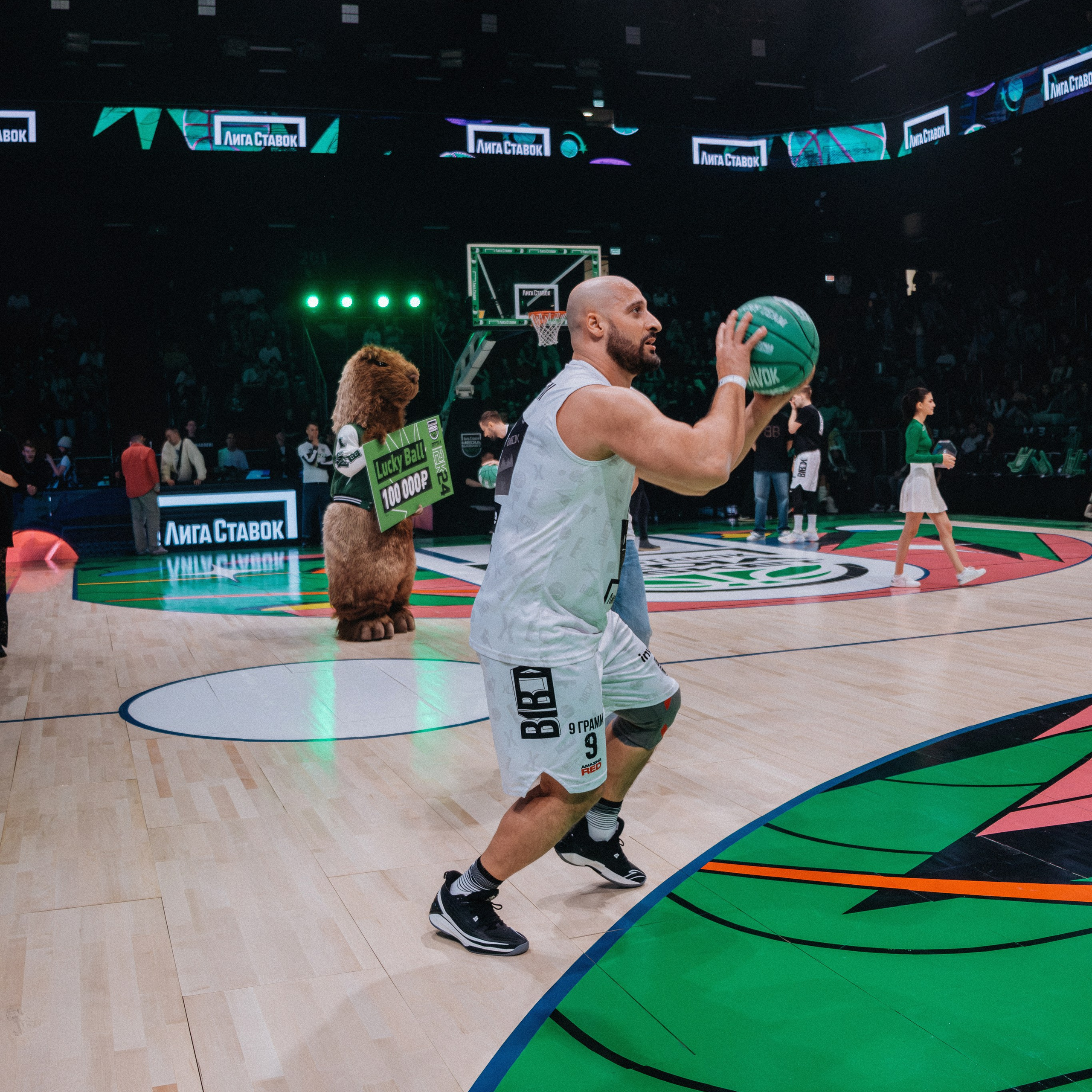 MEDIABASKET. Фотограф и Видеограф в Москве Евгений Клименко
