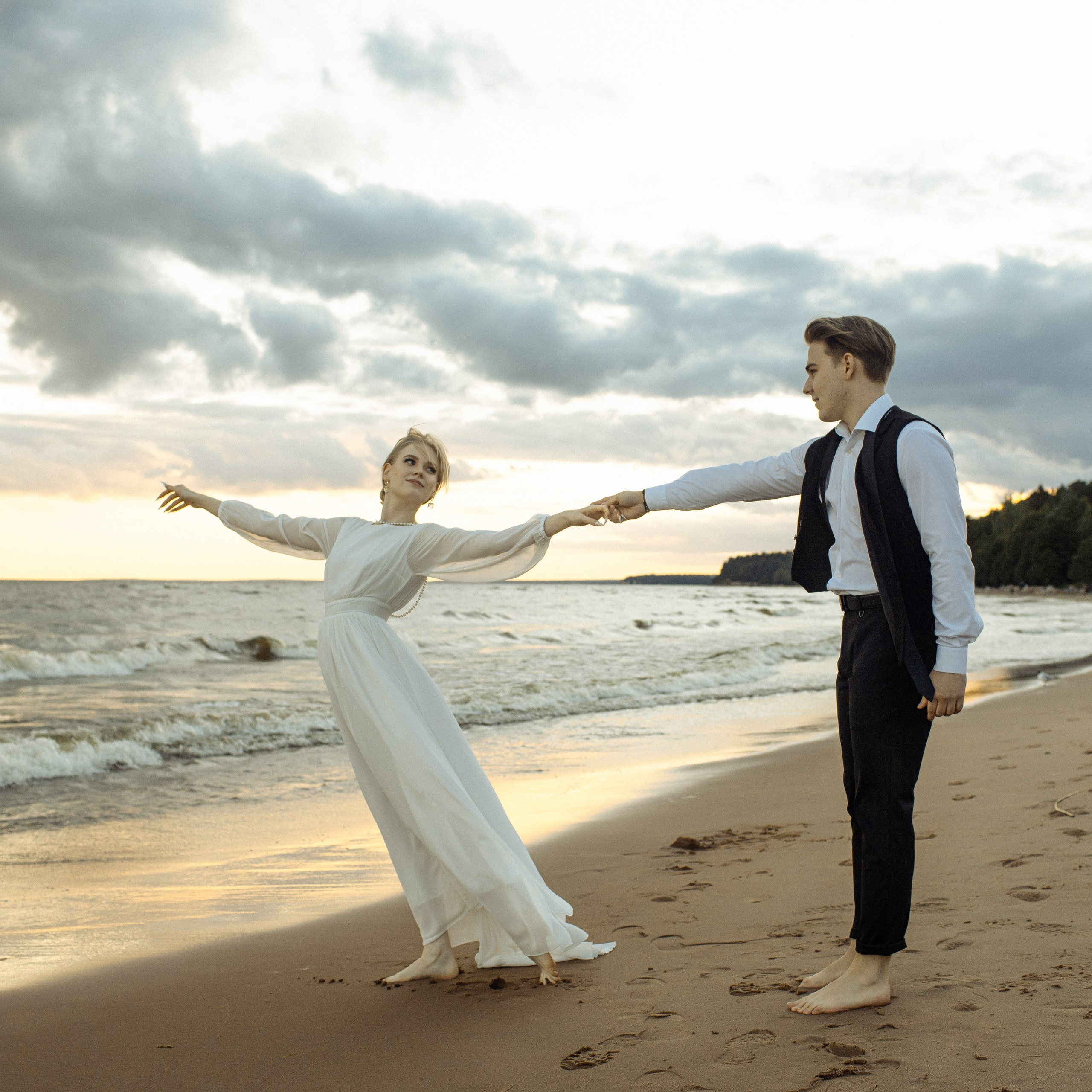 БРОНИРОВАНИЕ ФОТО И ВИДЕОСЪЕМКИ. Фото и Видеосъемка на ваше мероприятие. Александр Романов