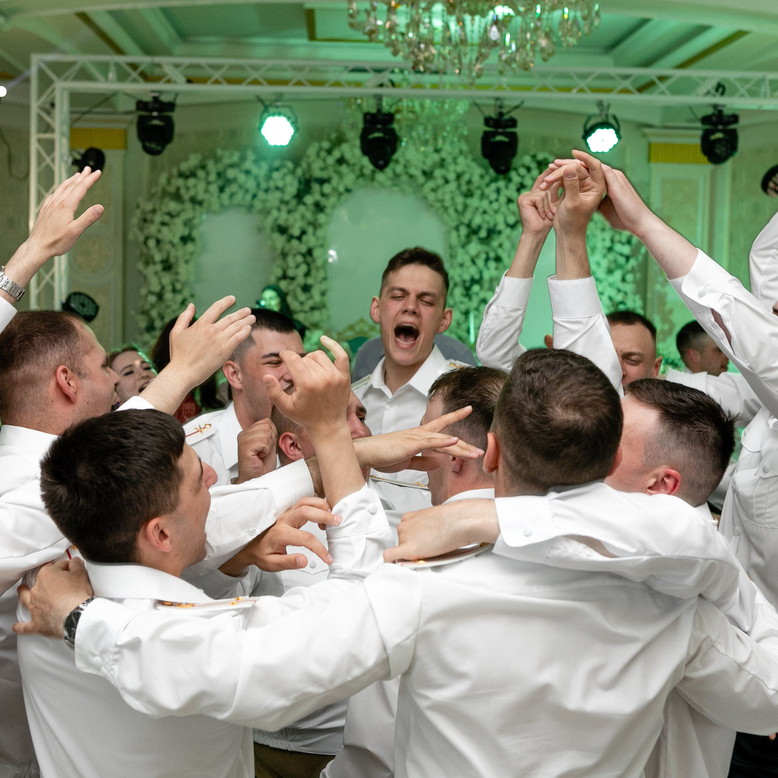 Военные выпускные