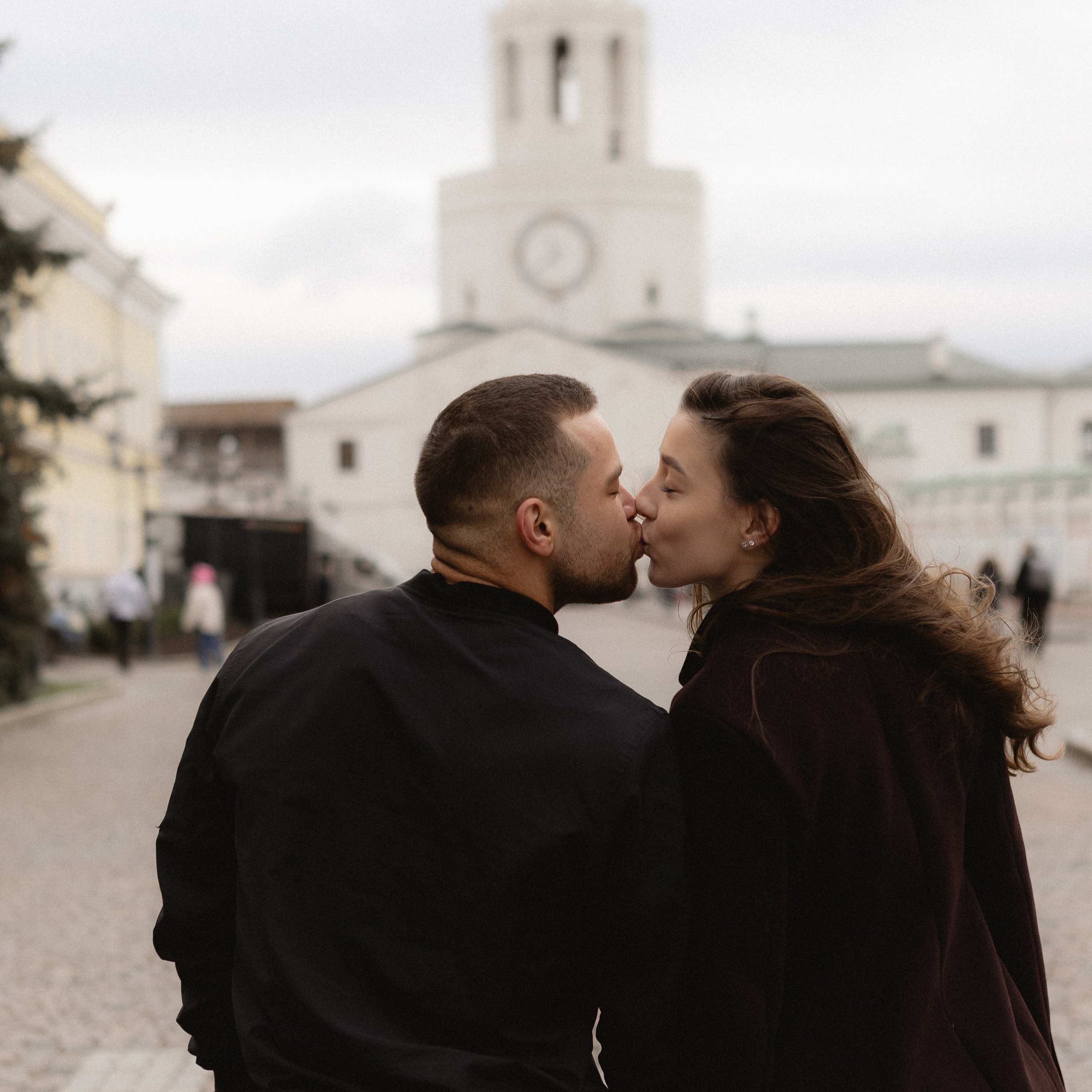 Мансур и&nbsp;Алсу. Предложение