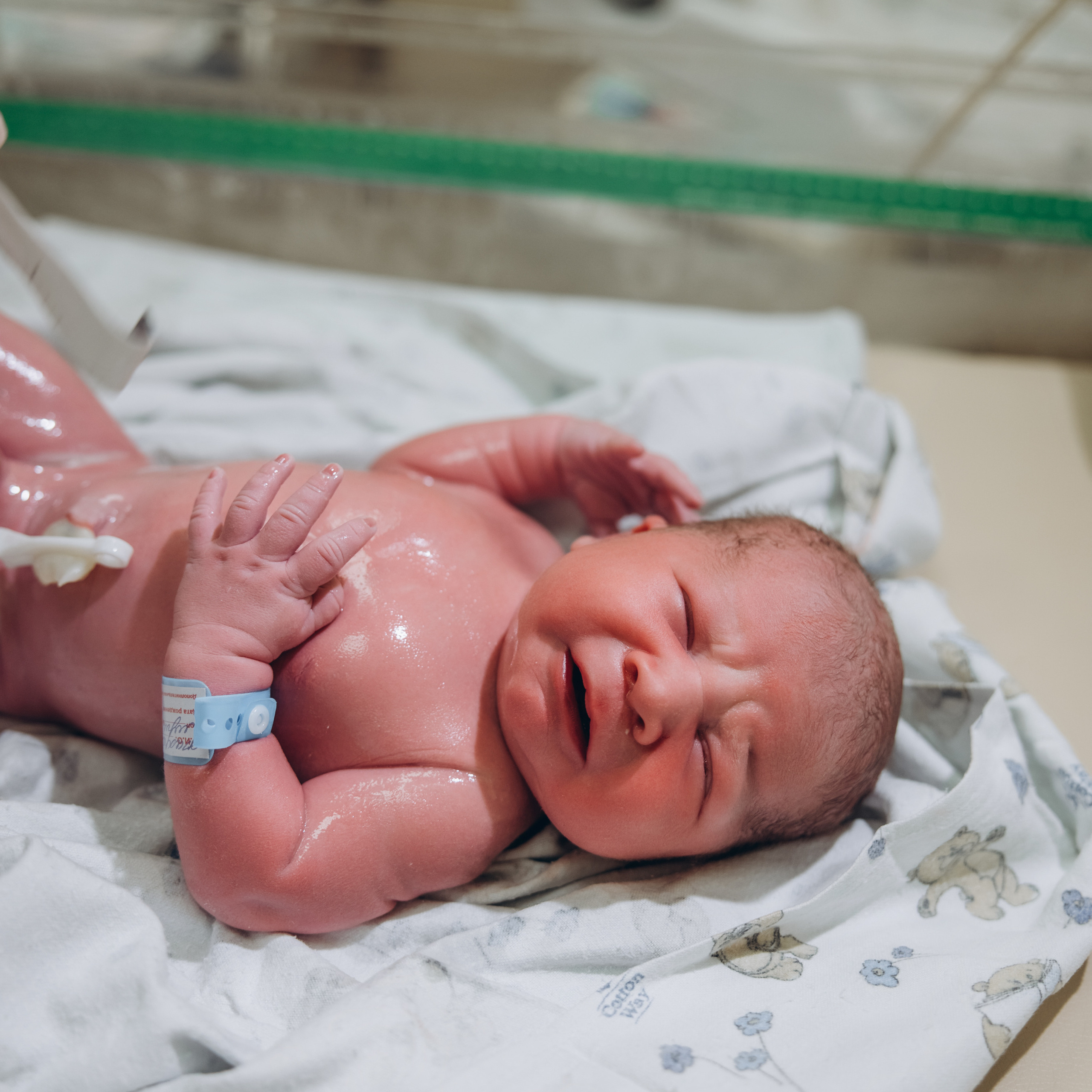 Отзывы счастливых родителей после съемок. Фотограф беременности и новорожденных Диляра Эстрина г. Альметьевск