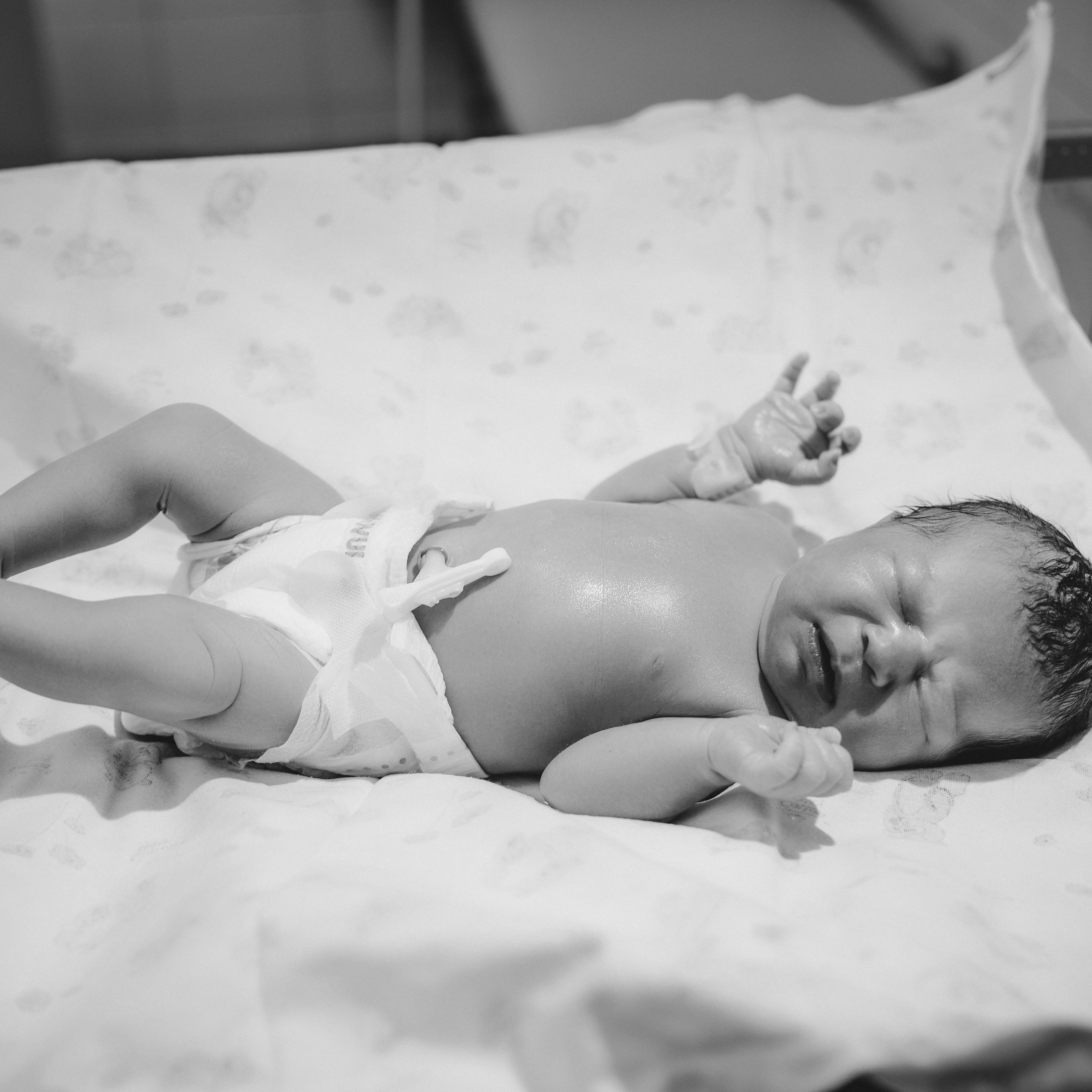 Отзывы счастливых родителей после съемок. Фотограф беременности и новорожденных Диляра Эстрина г. Альметьевск