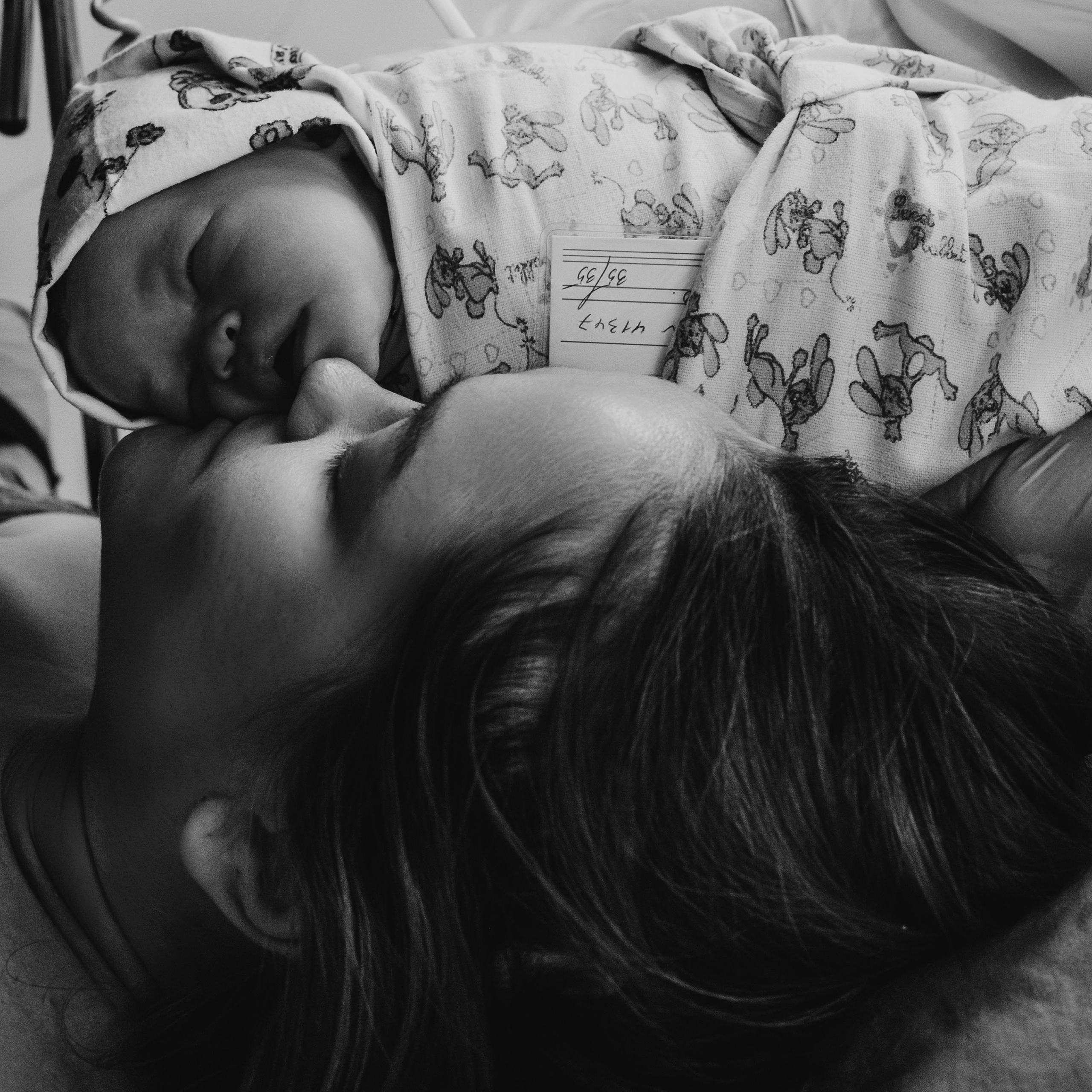 Отзывы счастливых родителей после съемок. Фотограф беременности и новорожденных Диляра Эстрина г. Альметьевск