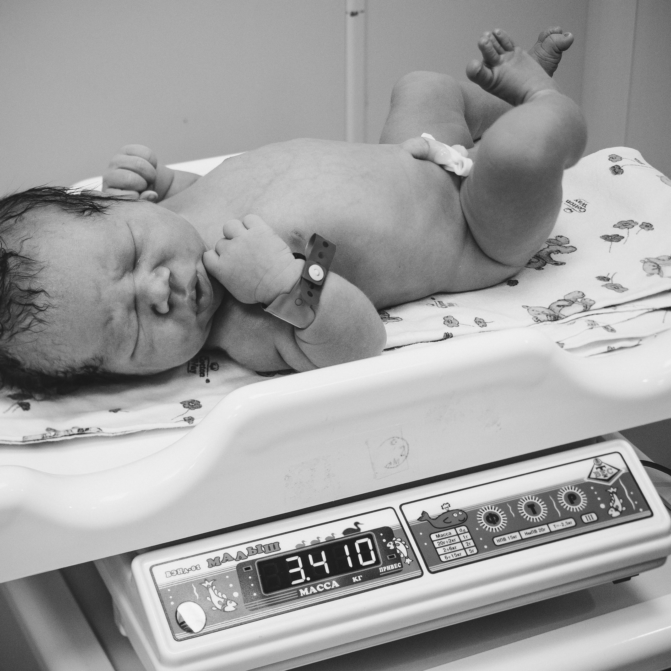 Отзывы счастливых родителей после съемок. Фотограф беременности и новорожденных Диляра Эстрина г. Альметьевск