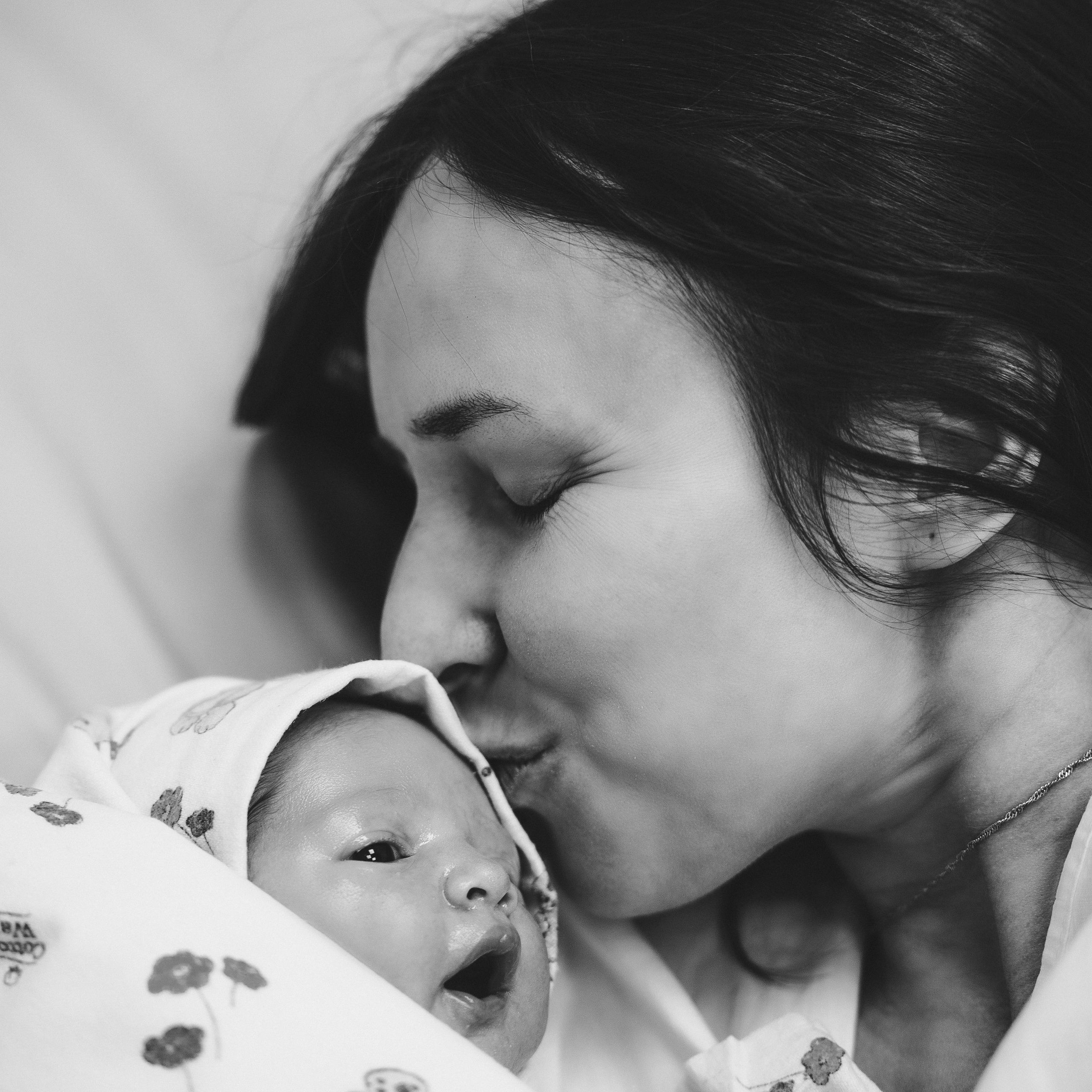 Отзывы счастливых родителей после съемок. Фотограф беременности и новорожденных Диляра Эстрина г. Альметьевск