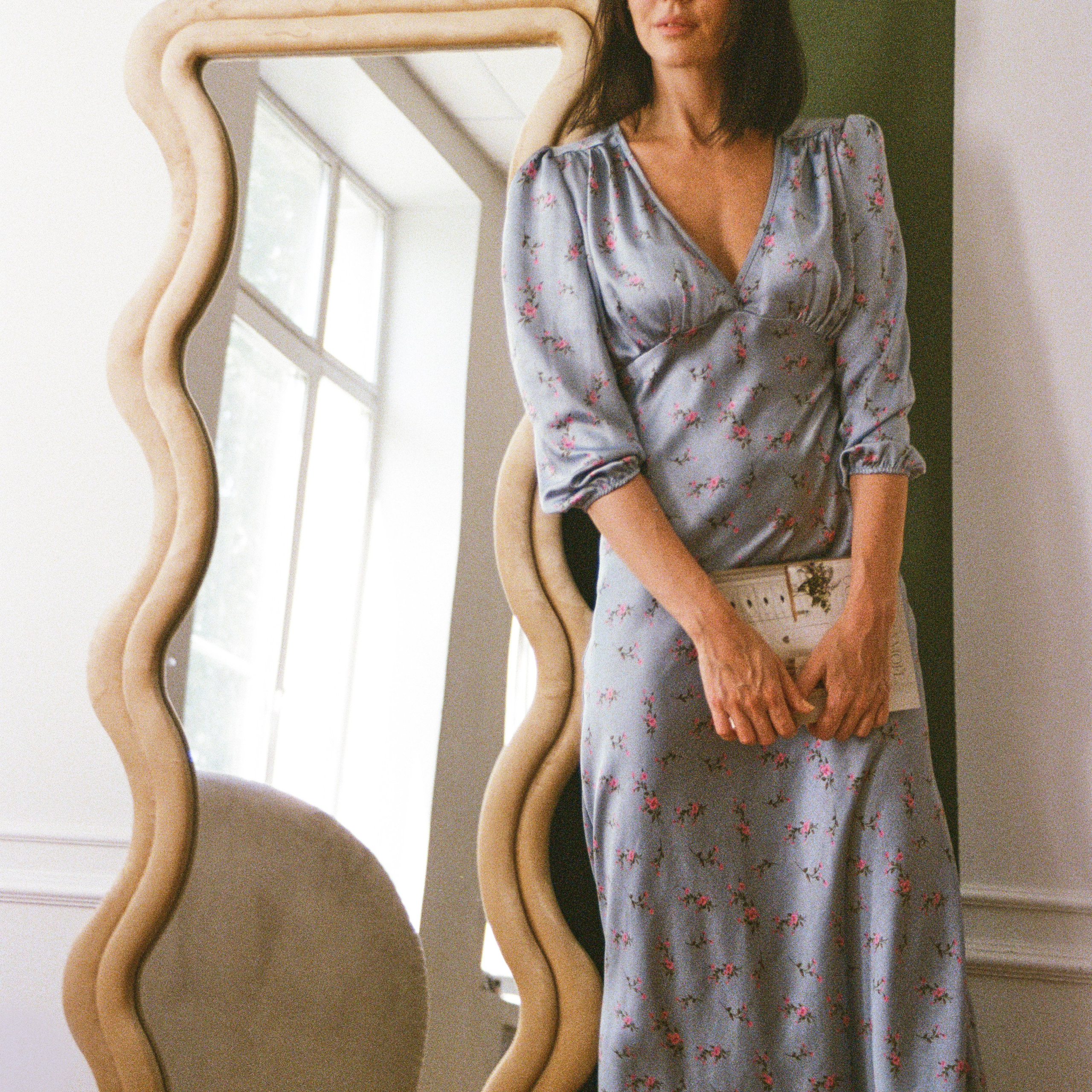 фотограф женской одежды