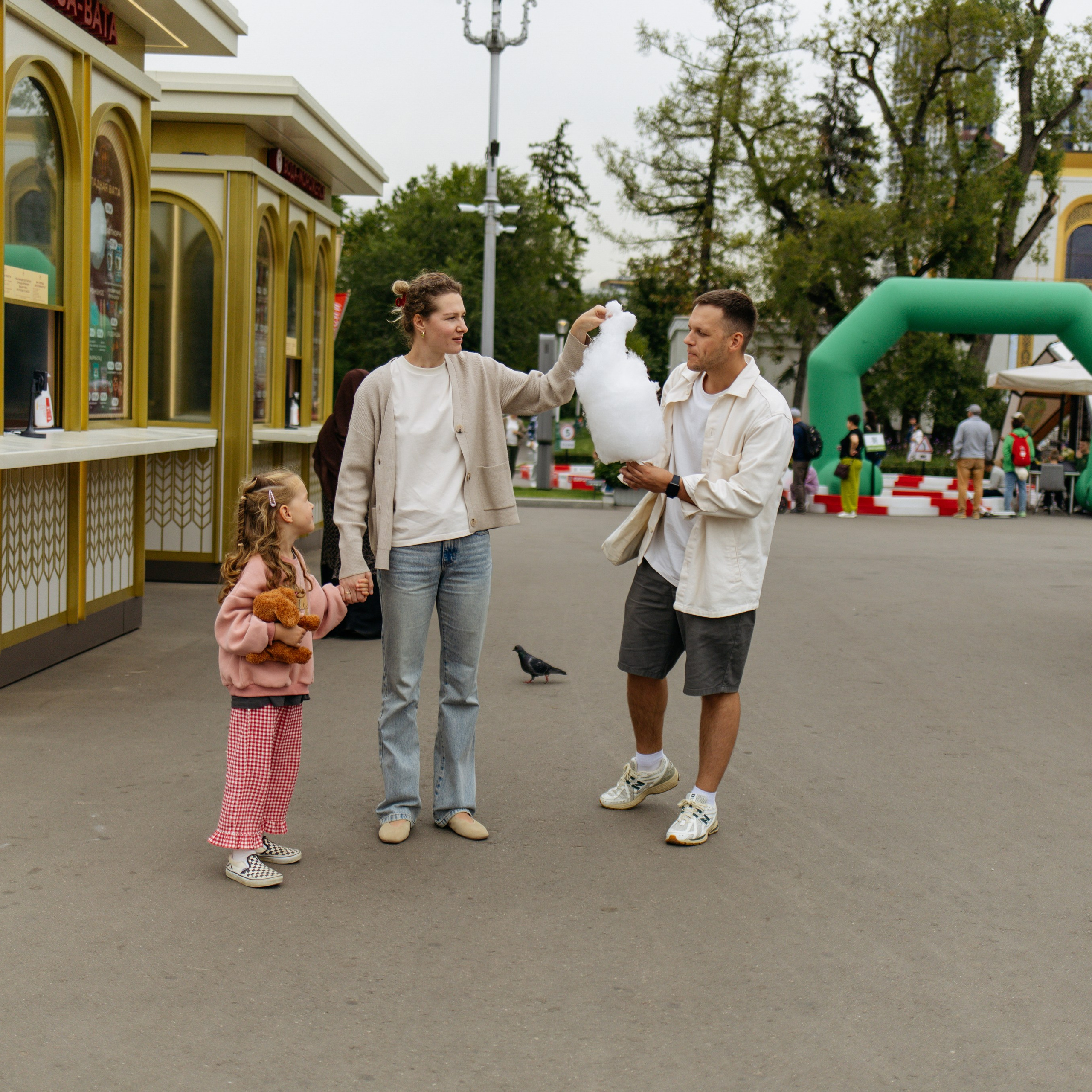 День рождения Василисы (дом, парк)