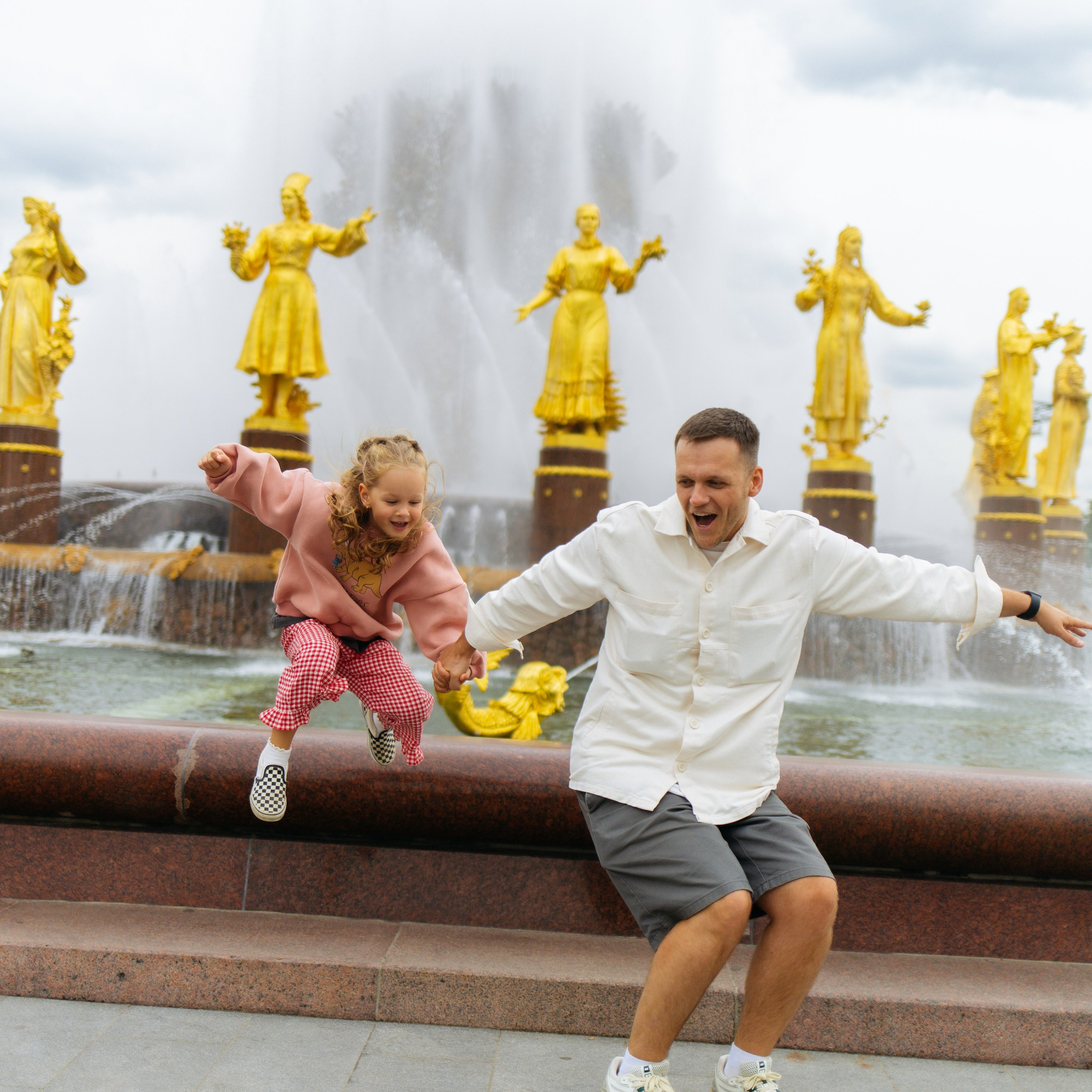 День рождения Василисы (дом, парк)