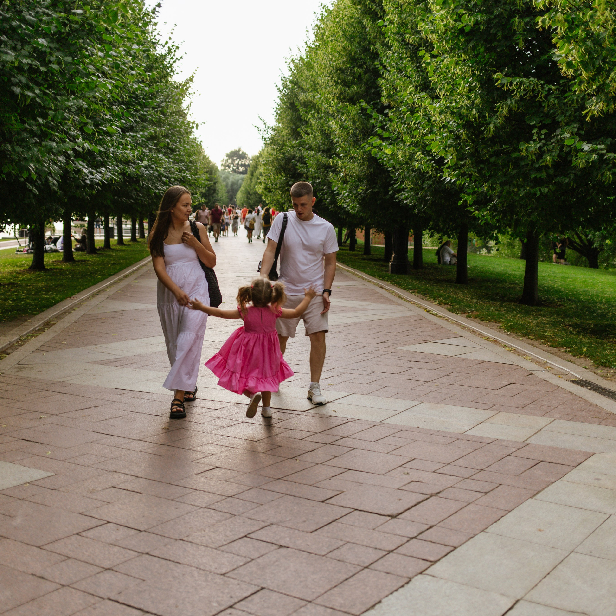 Вадим, Татьяна, Лера