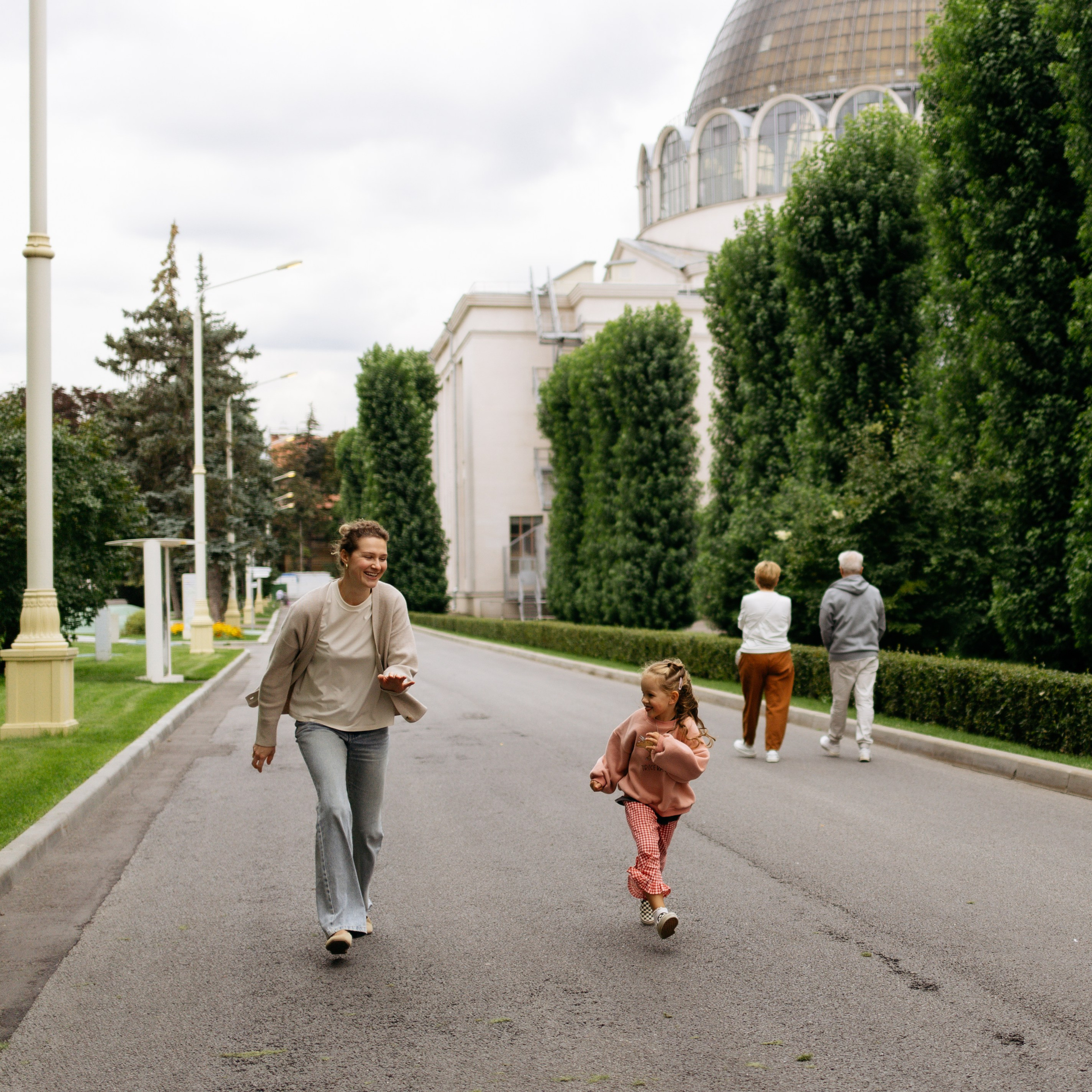 День рождения Василисы (дом, парк)