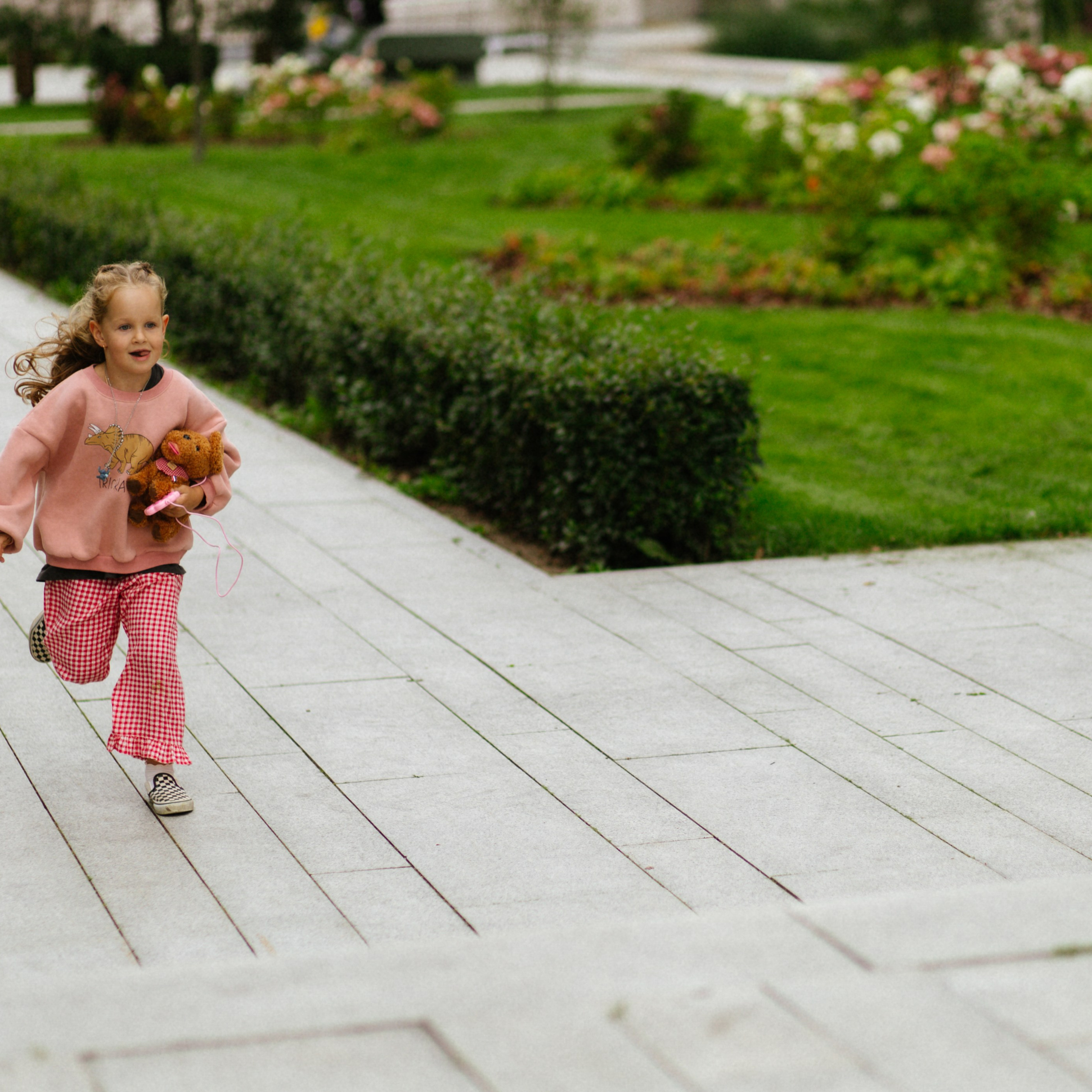День рождения Василисы (дом, парк)