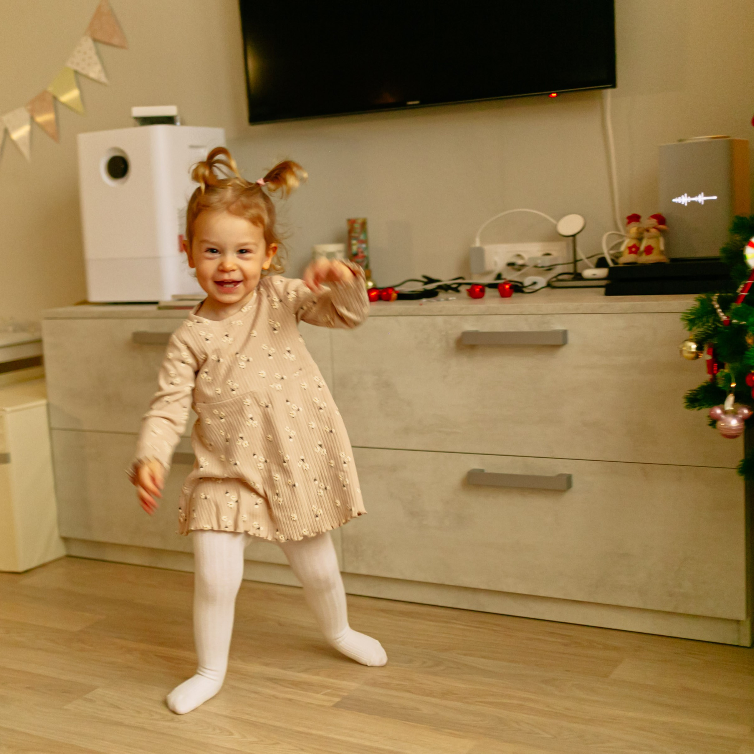 Кирилл, Марина, Саша