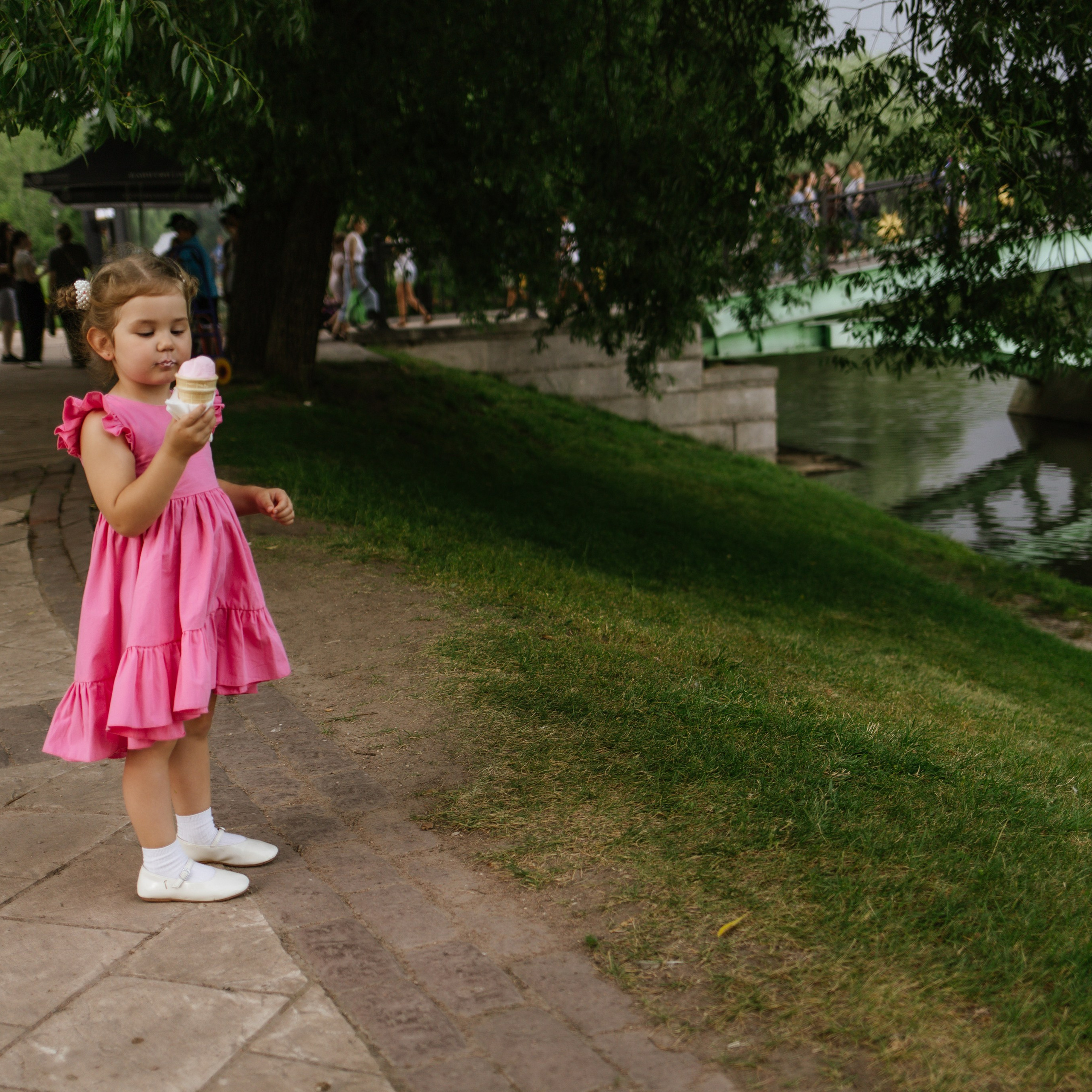 Вадим, Татьяна, Лера